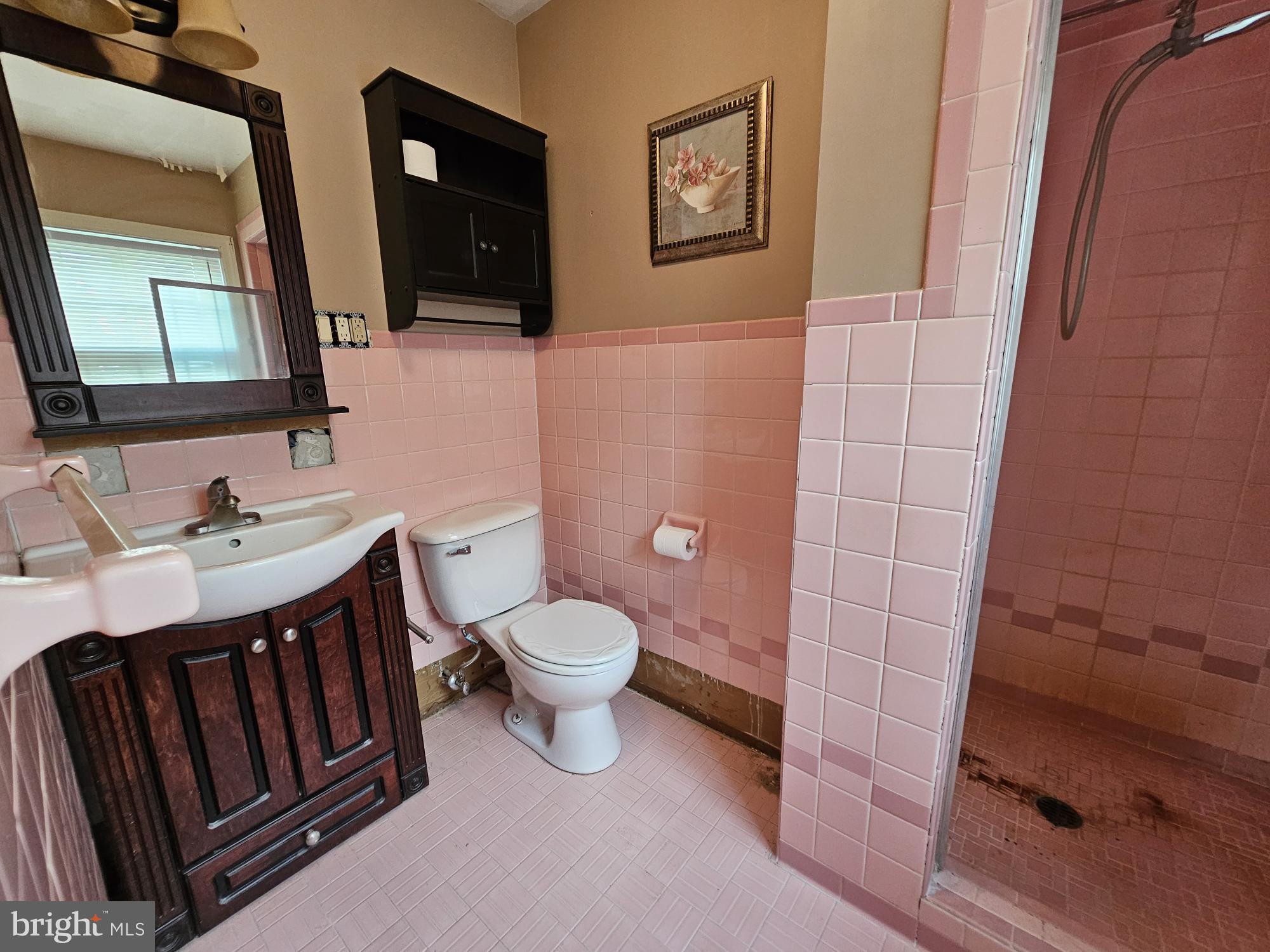 GLENDALE GARDENS - Residential