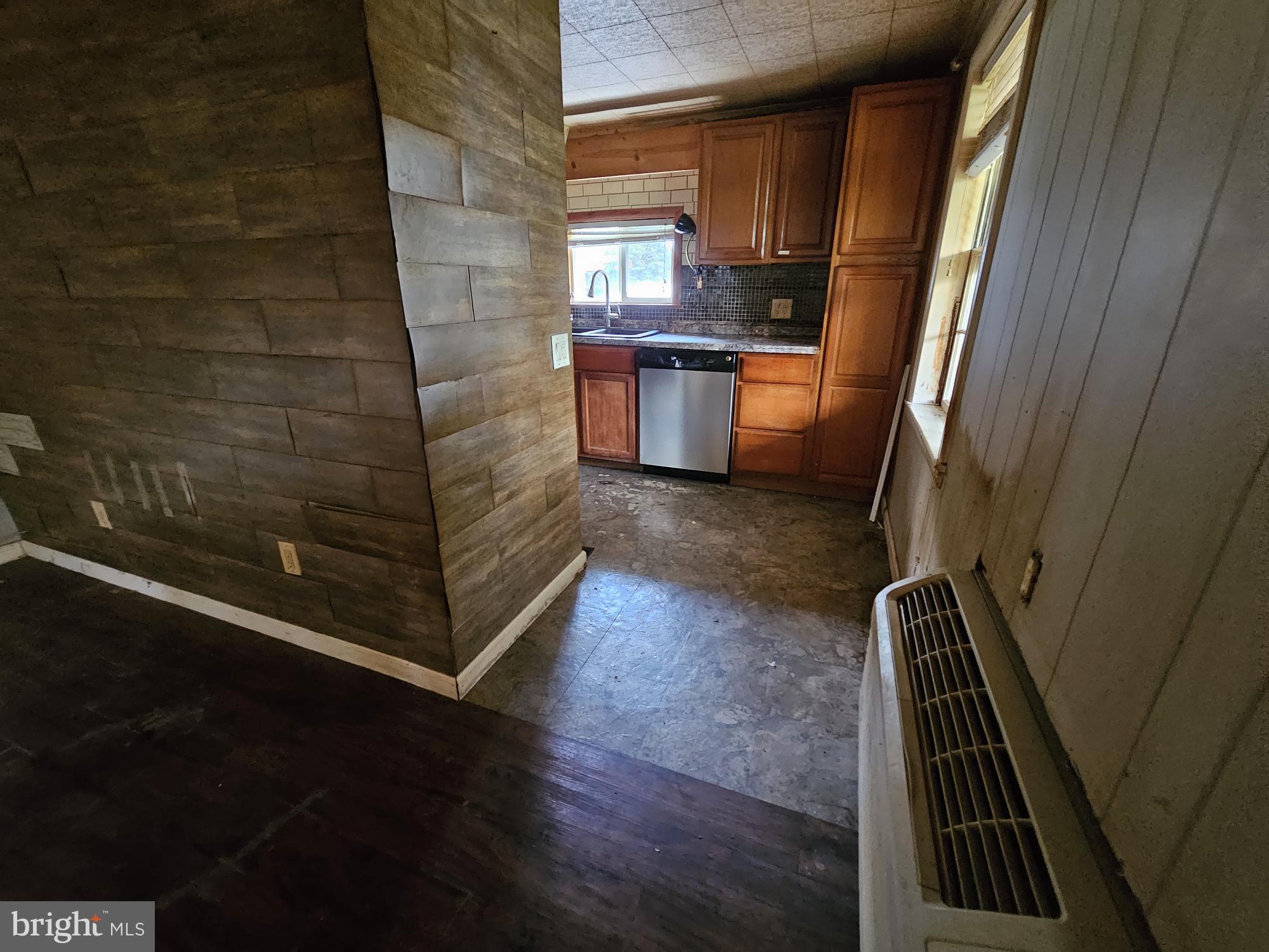 GLENDALE GARDENS - Residential