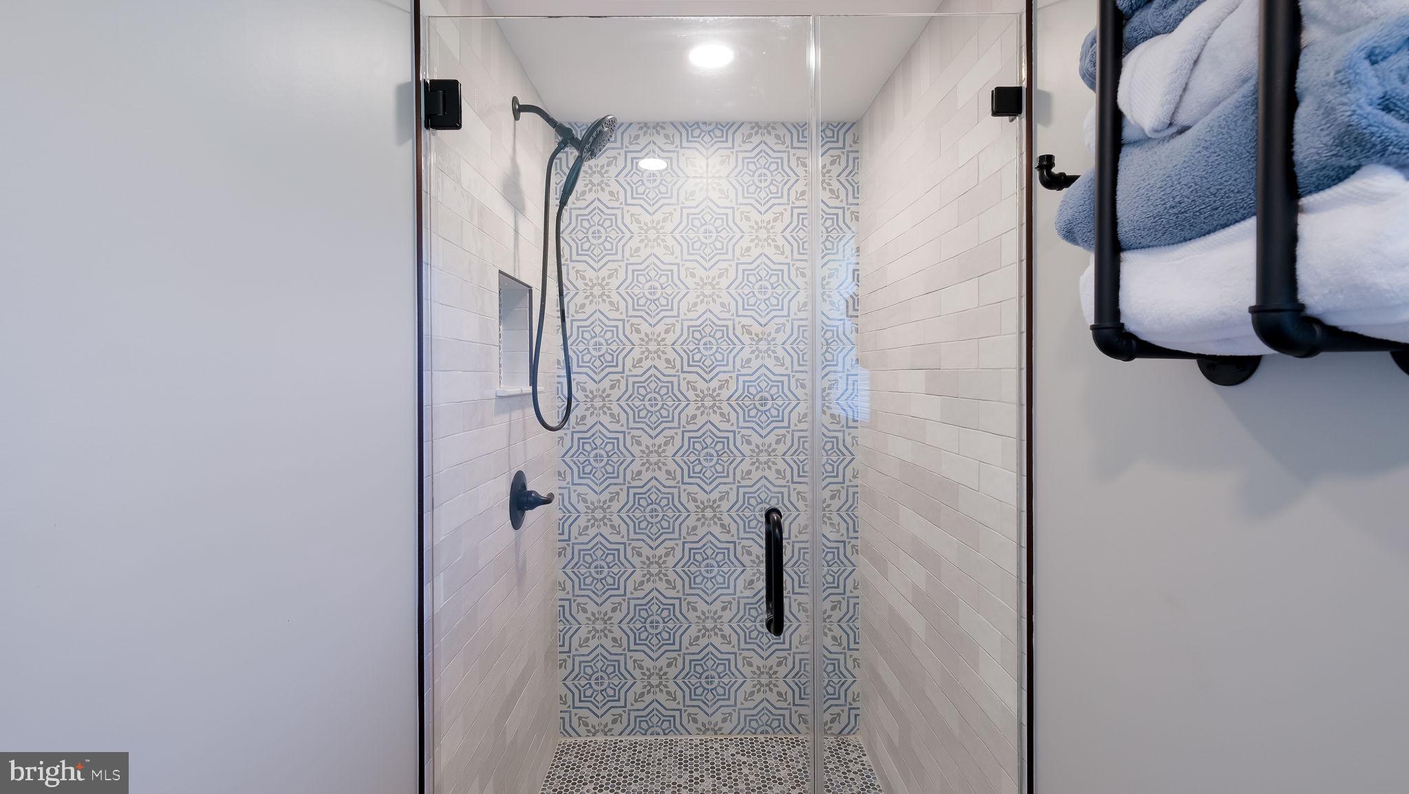 OAK HILL - Residential