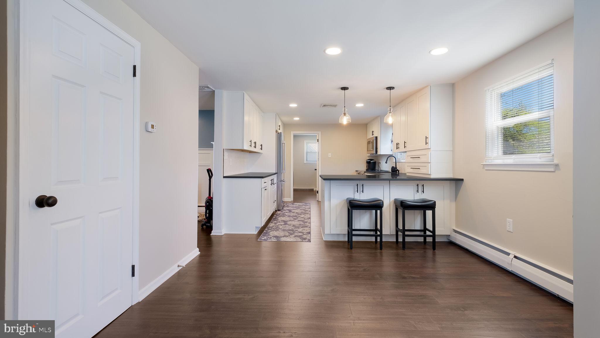 OAK HILL - Residential