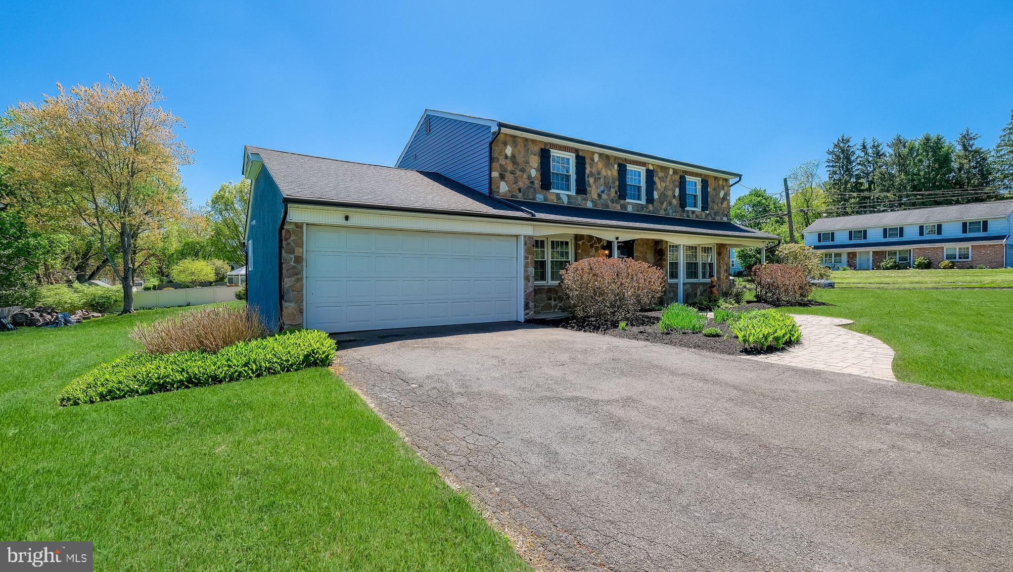 OAK HILL - Residential