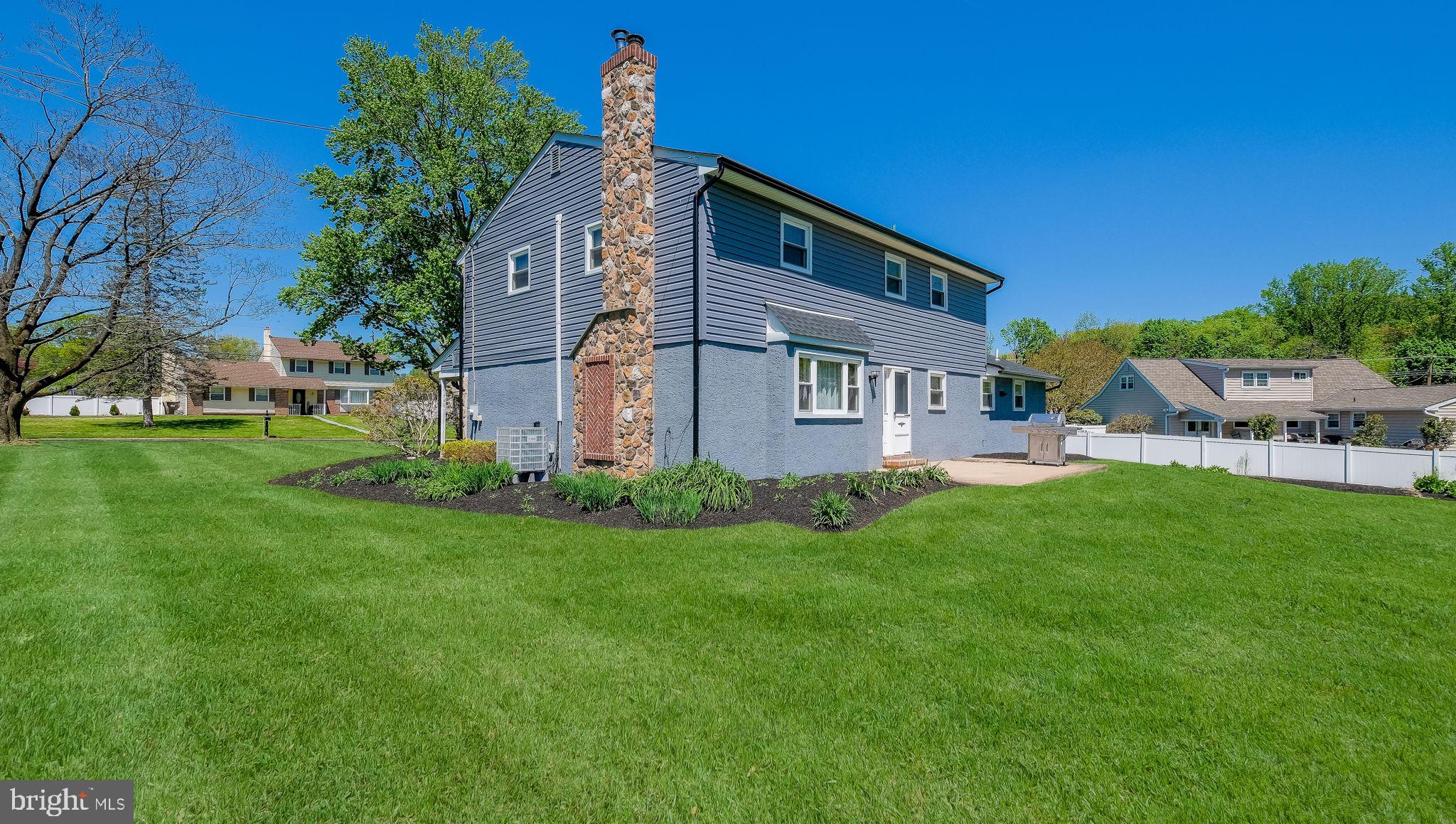 OAK HILL - Residential