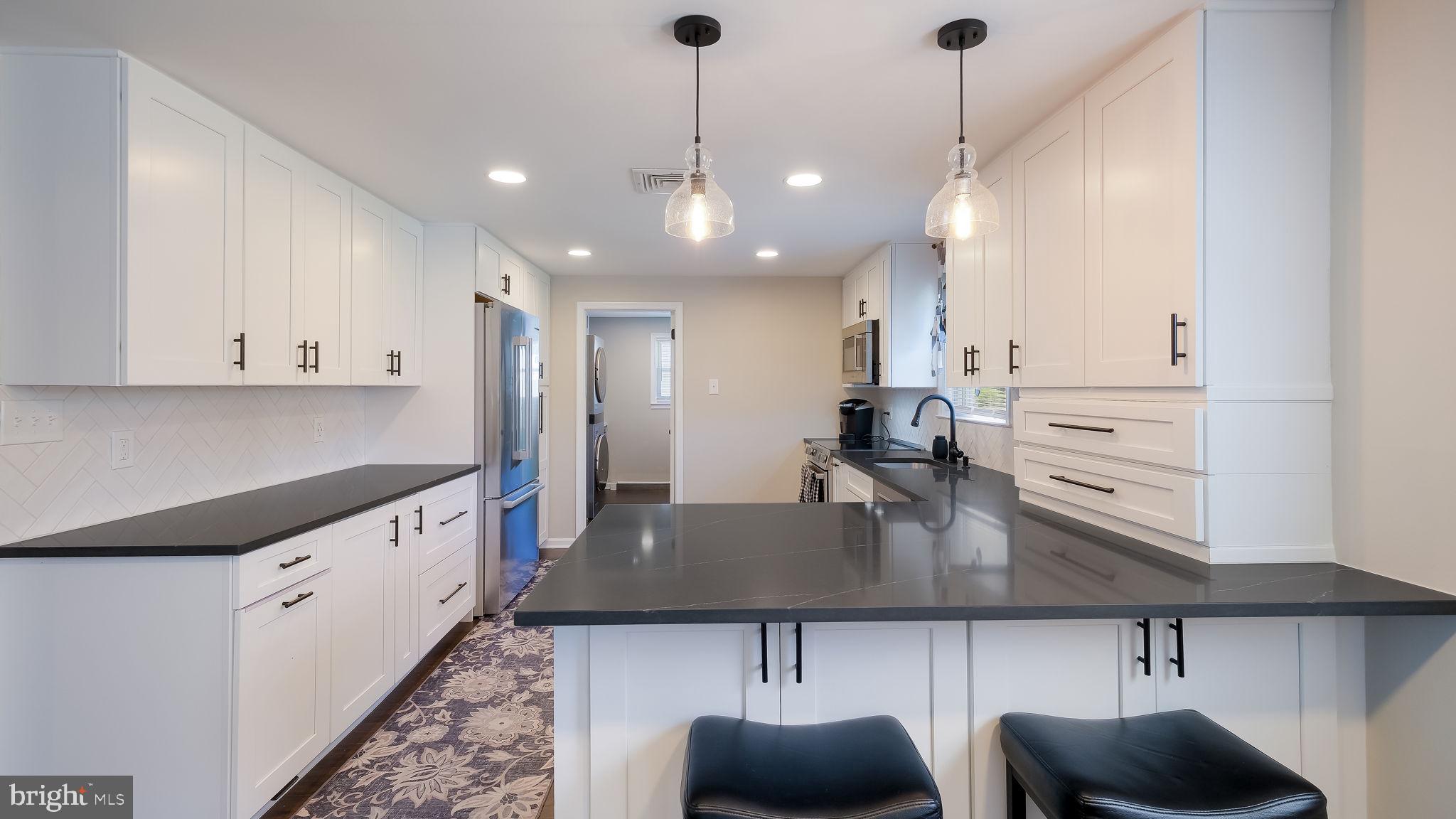 OAK HILL - Residential