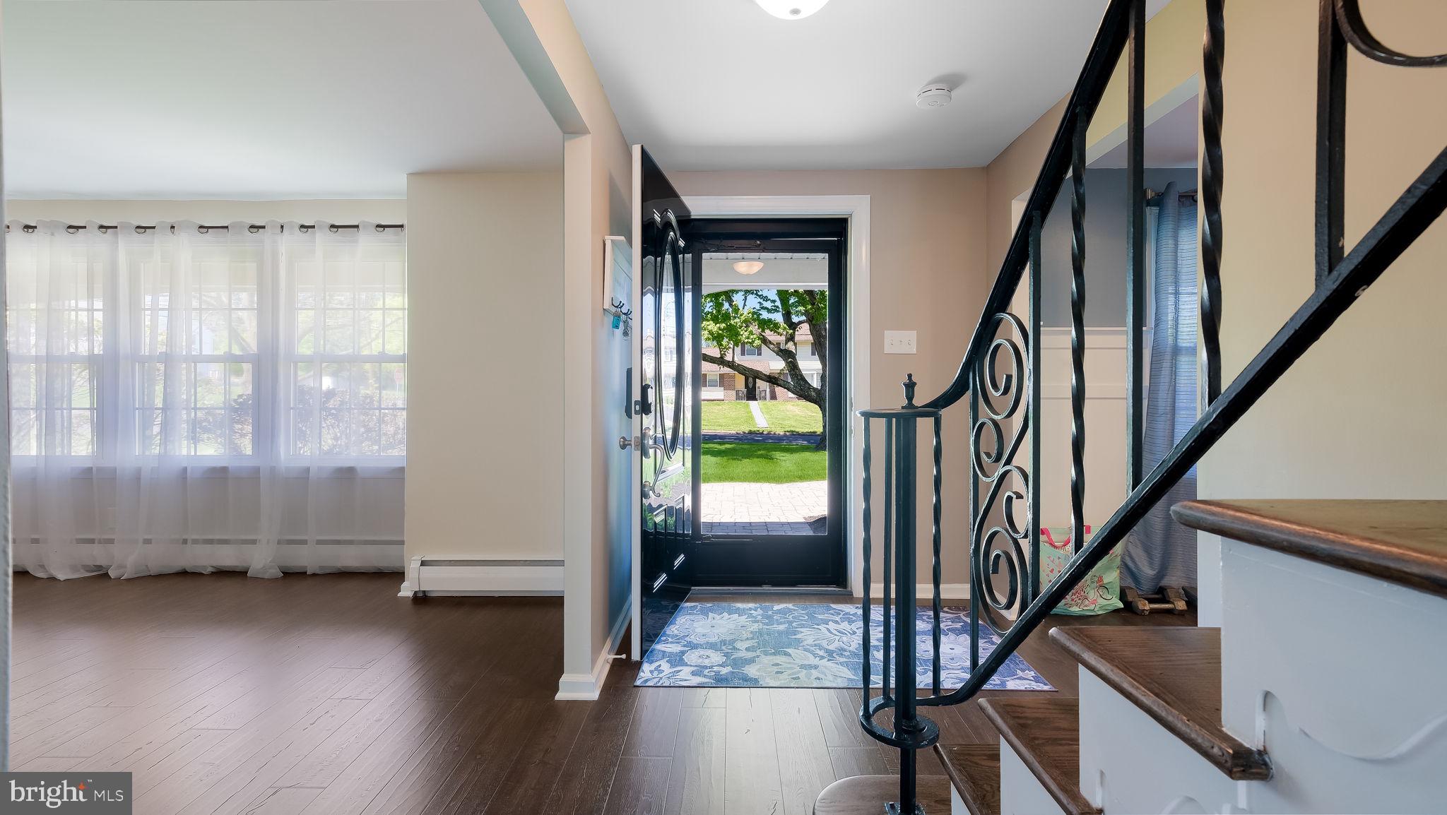 OAK HILL - Residential