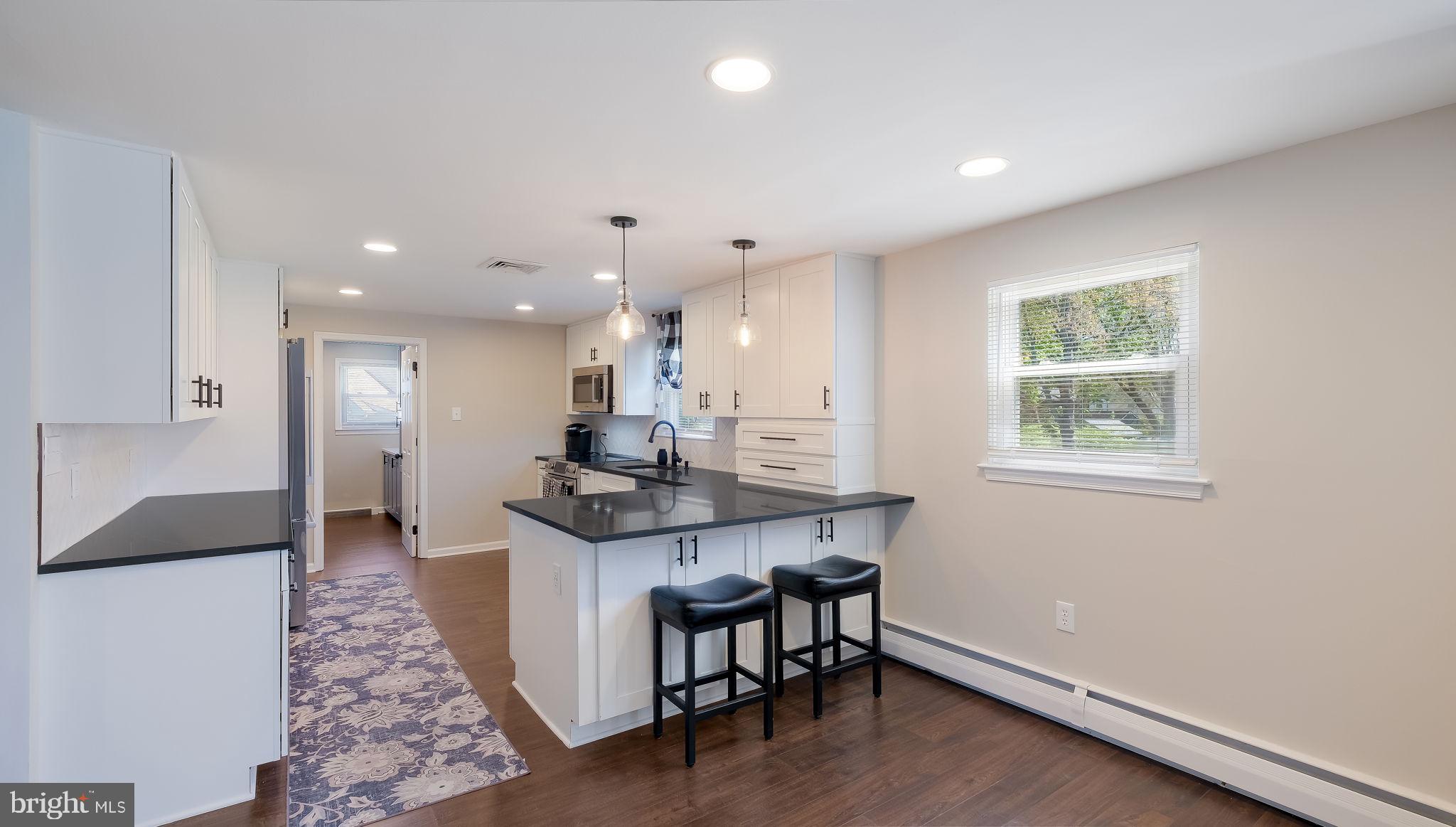 OAK HILL - Residential