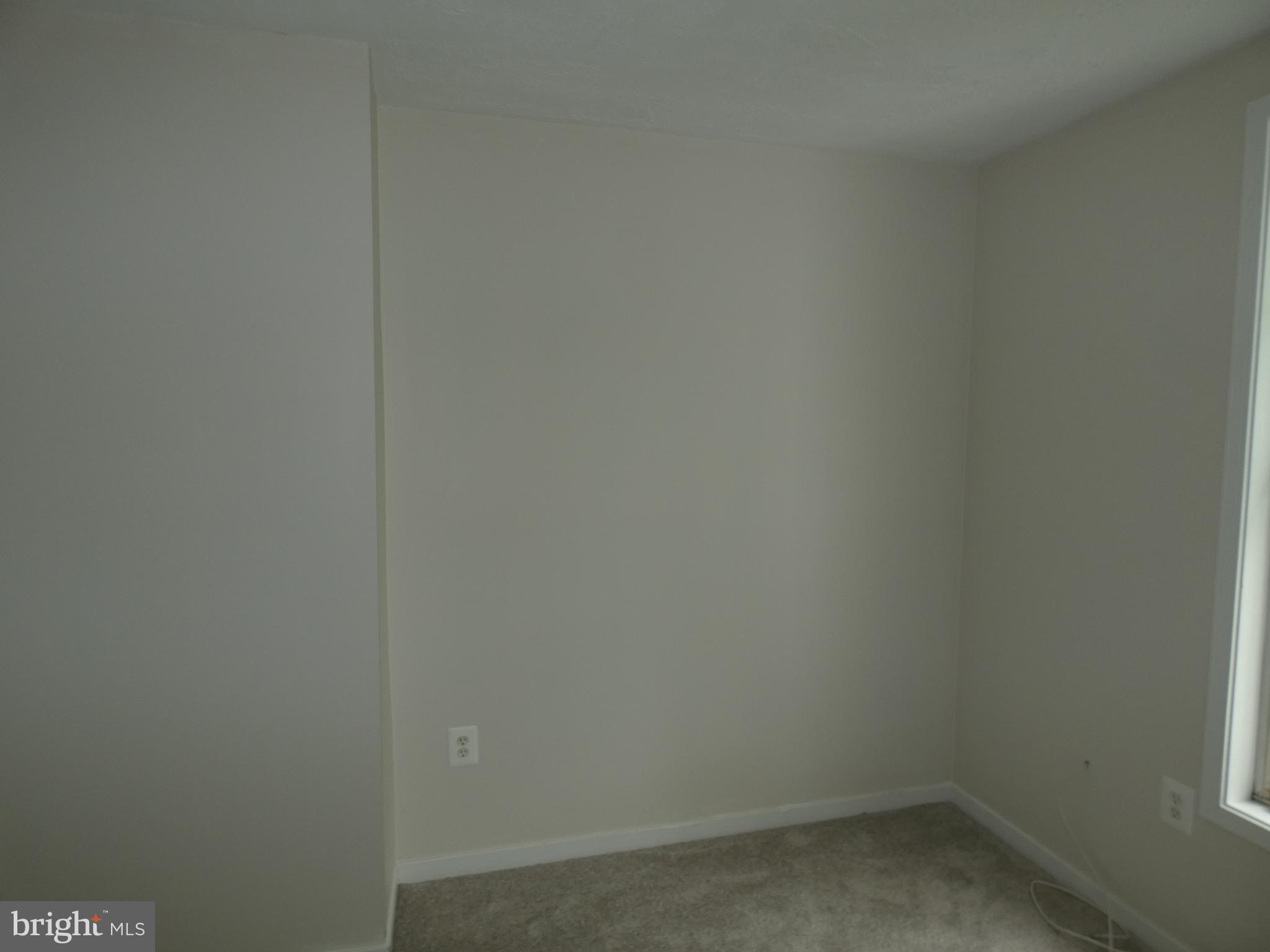 PRESIDENTIAL VILLAGE - Residential Lease