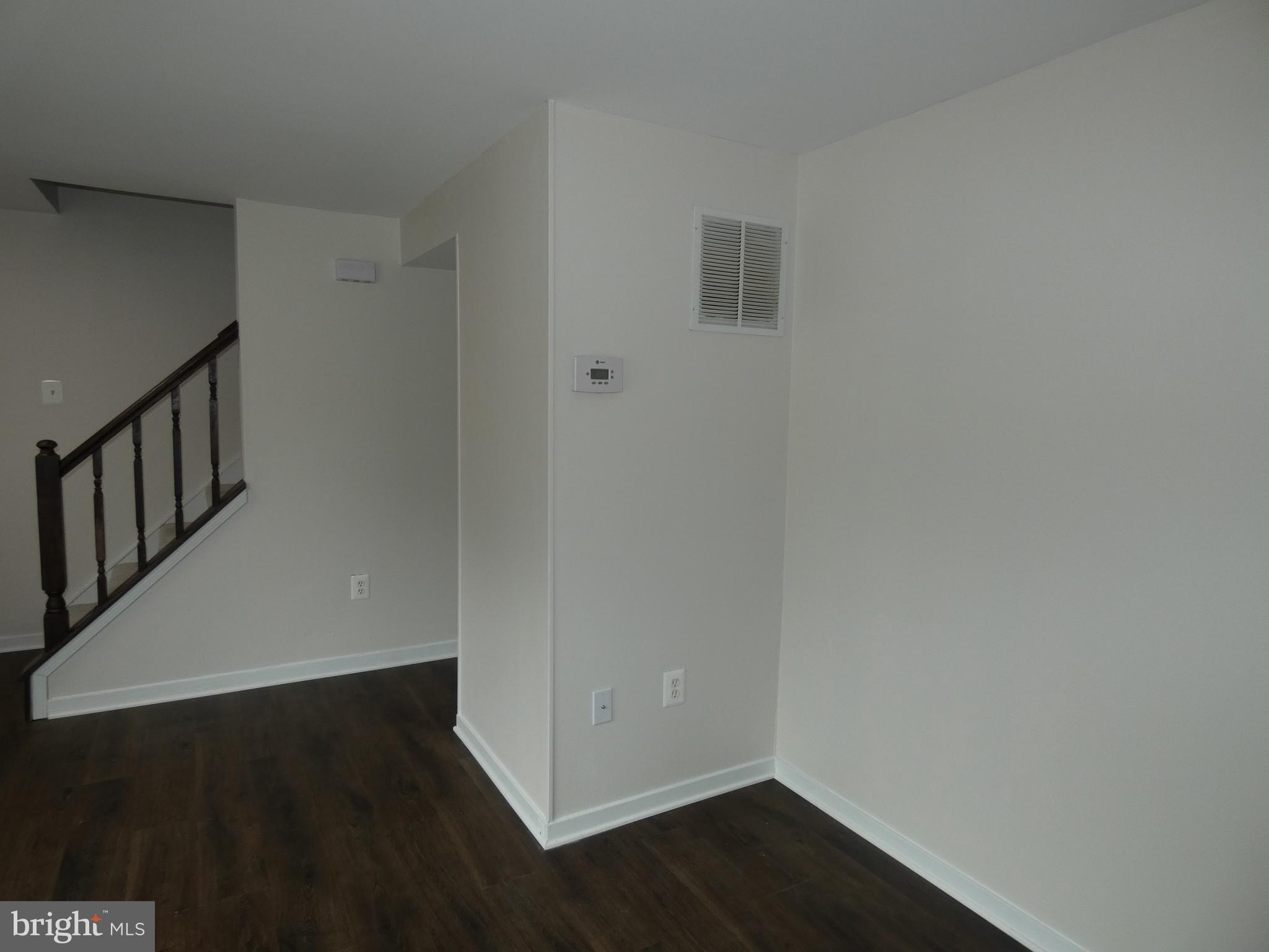 PRESIDENTIAL VILLAGE - Residential Lease