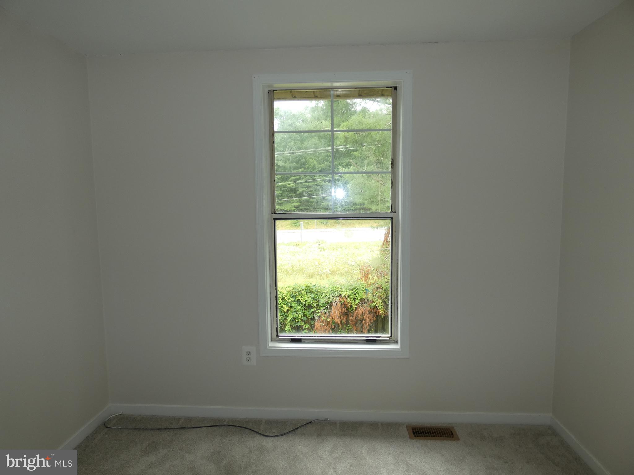 PRESIDENTIAL VILLAGE - Residential Lease