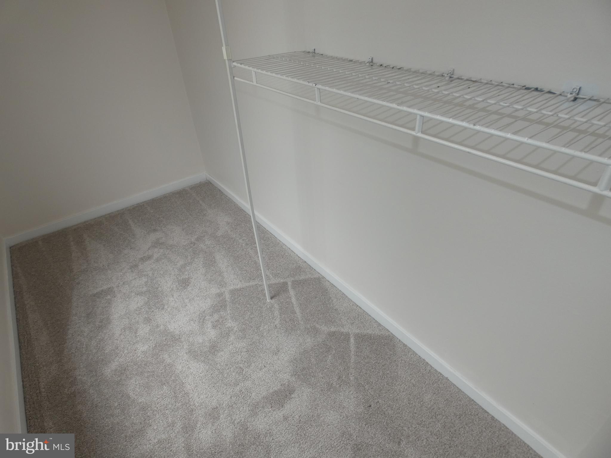 PRESIDENTIAL VILLAGE - Residential Lease