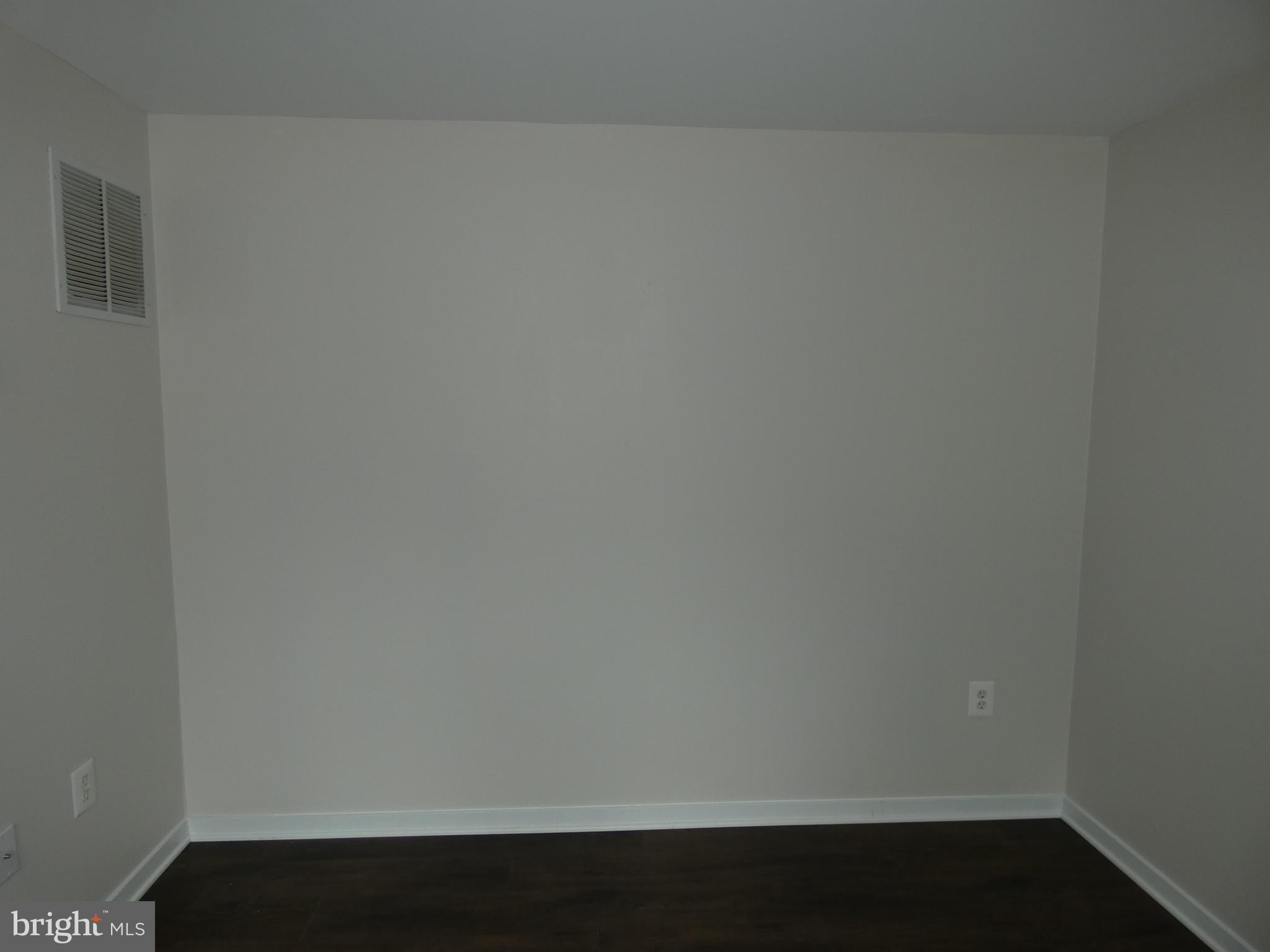 PRESIDENTIAL VILLAGE - Residential Lease