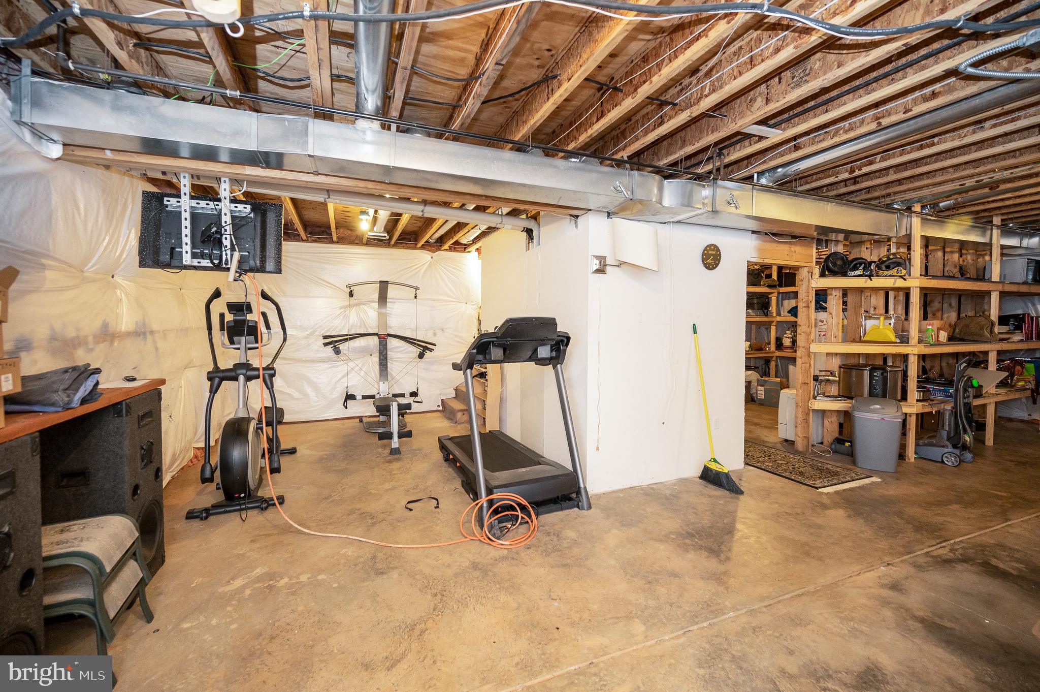 CHESTERWOOD - Residential