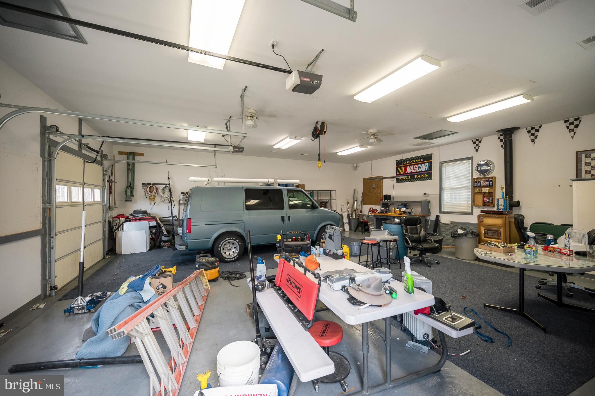 CHESTERWOOD - Residential