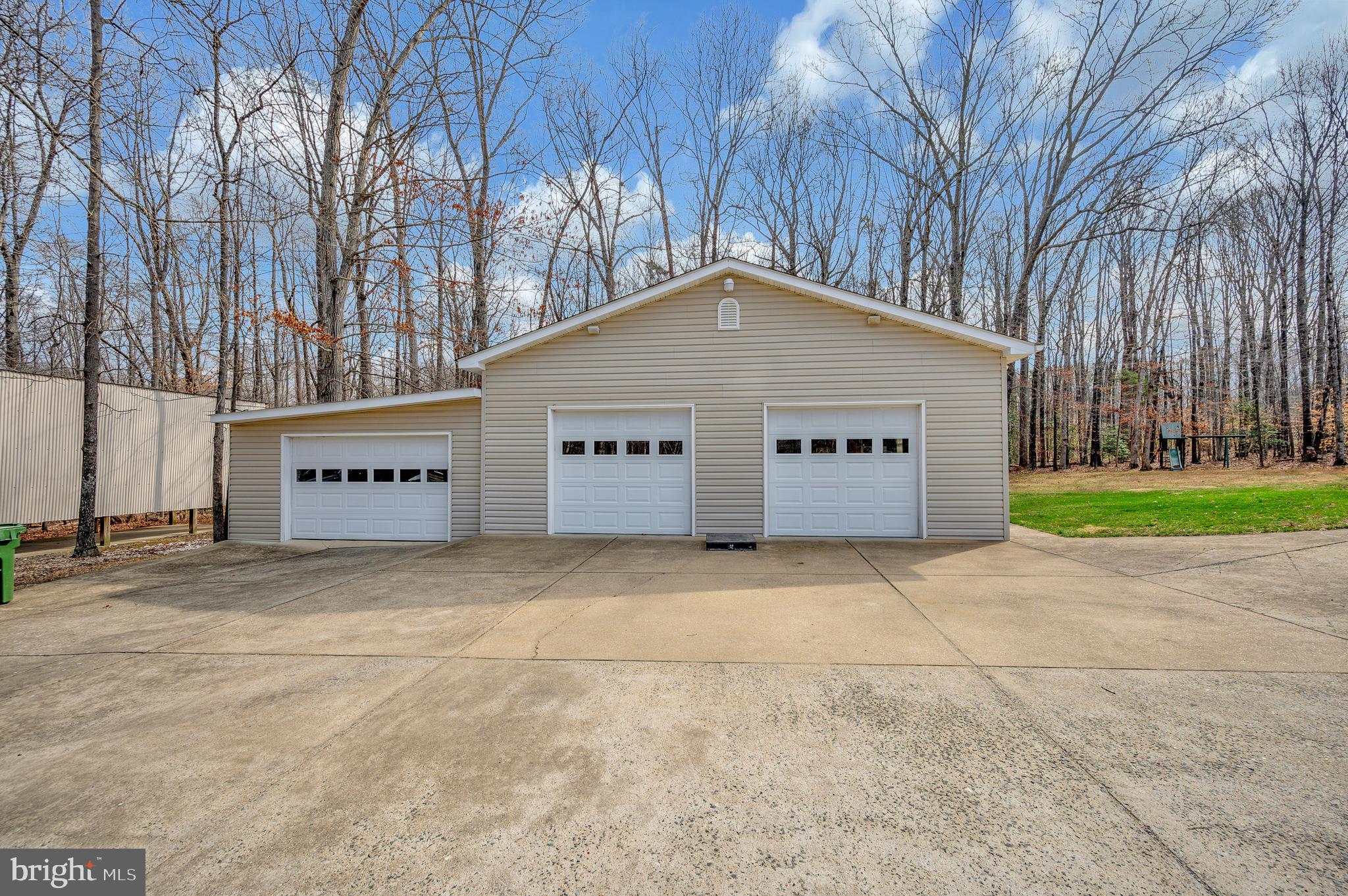 CHESTERWOOD - Residential