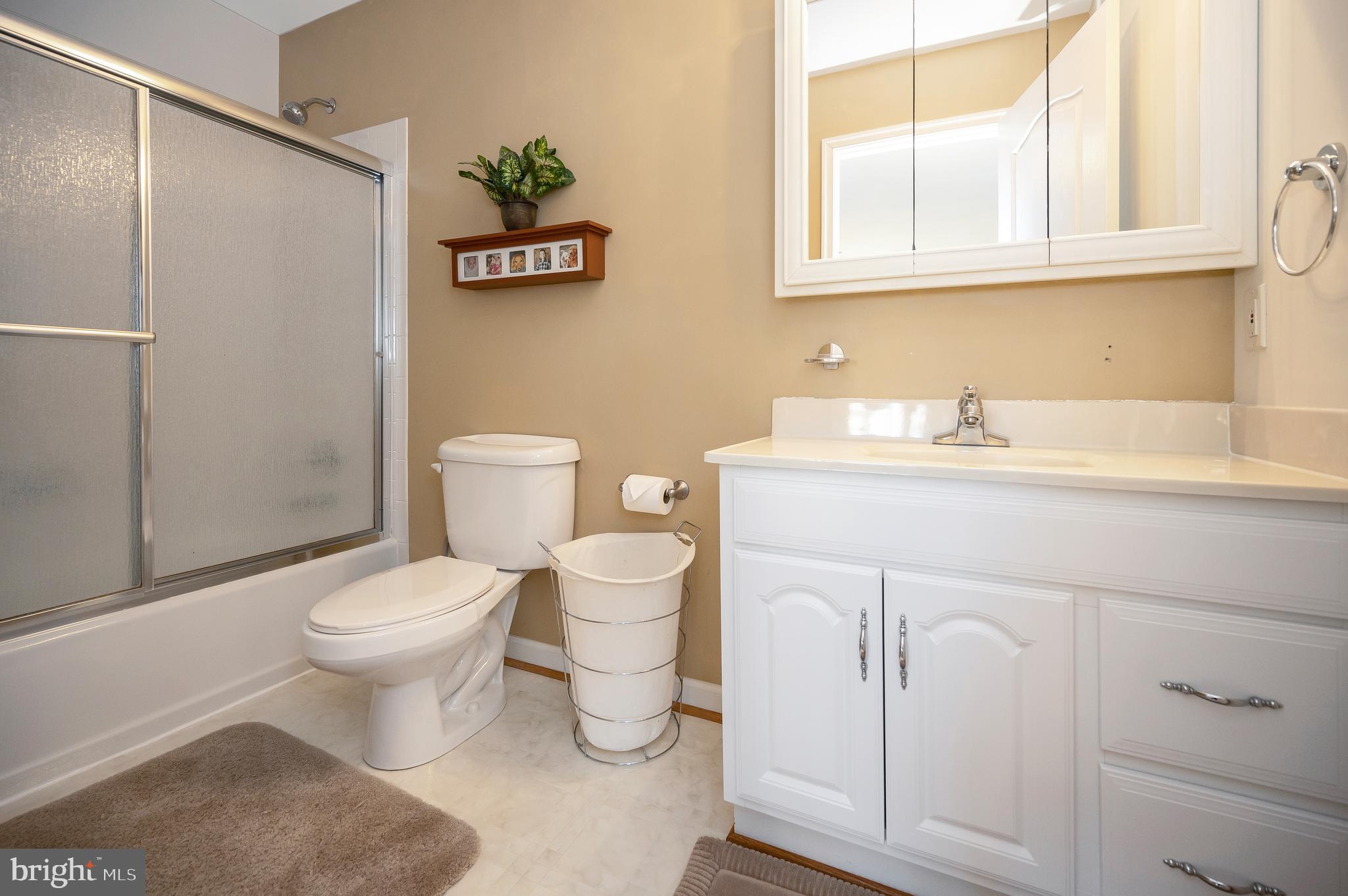 CHESTERWOOD - Residential