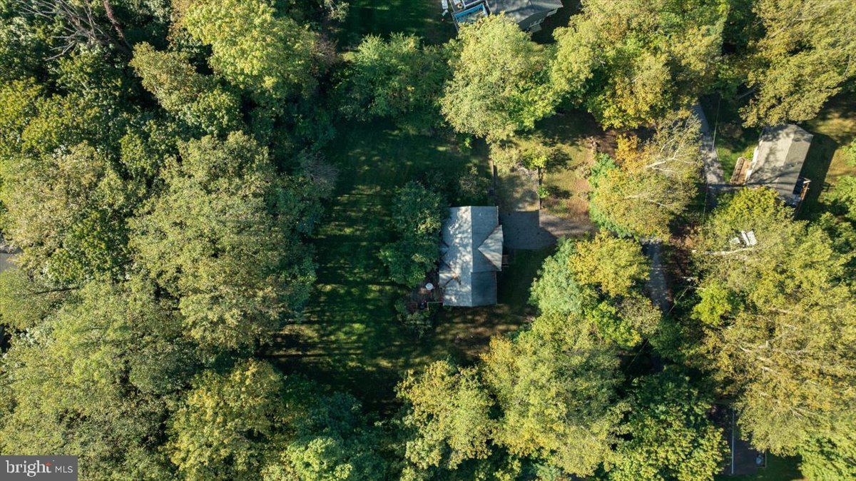 LAKE FRONT ROYAL - Residential