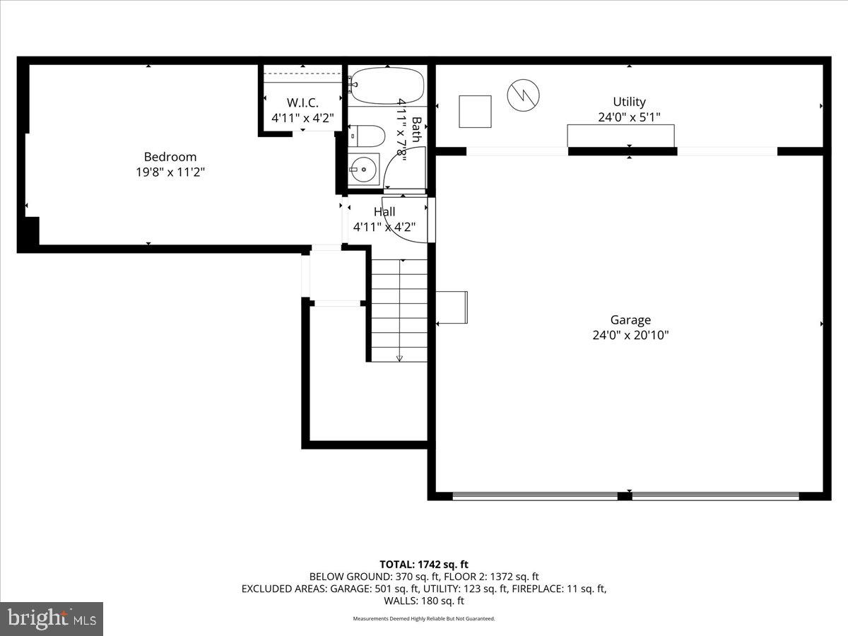 LAKE FRONT ROYAL - Residential