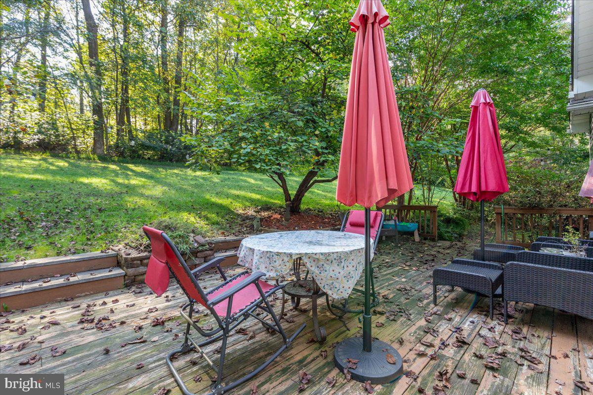 LAKE FRONT ROYAL - Residential