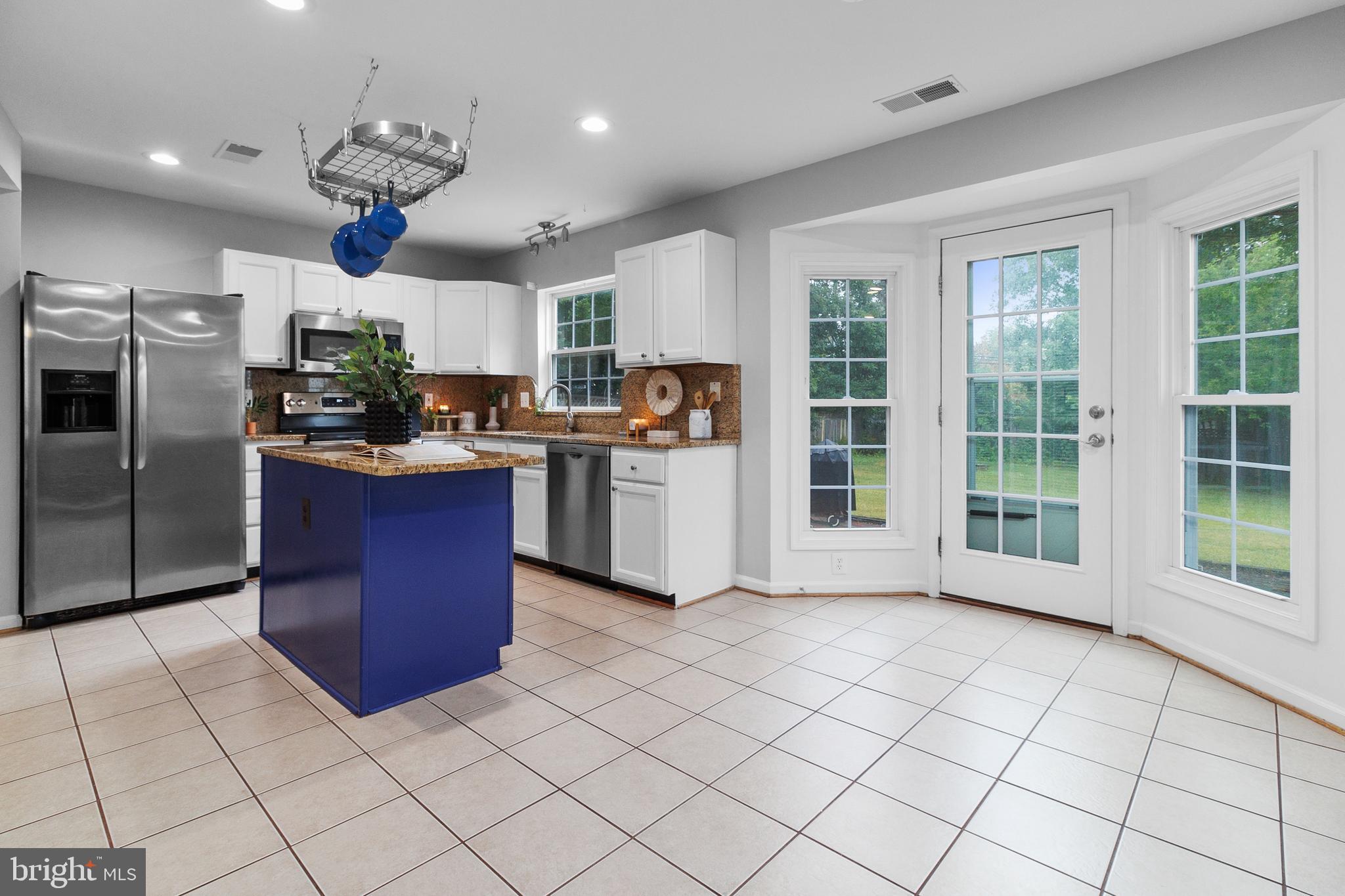 BELMONT RIDGE - Residential