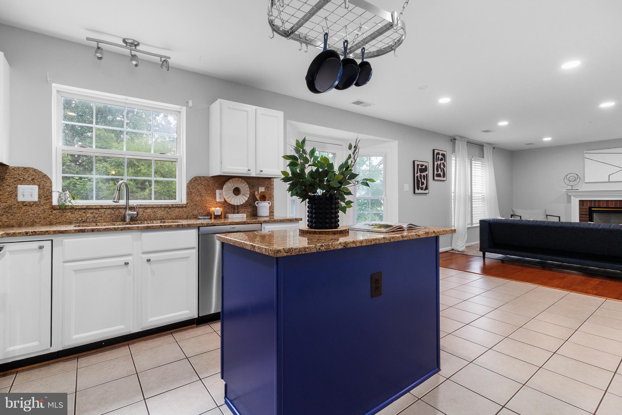 BELMONT RIDGE - Residential