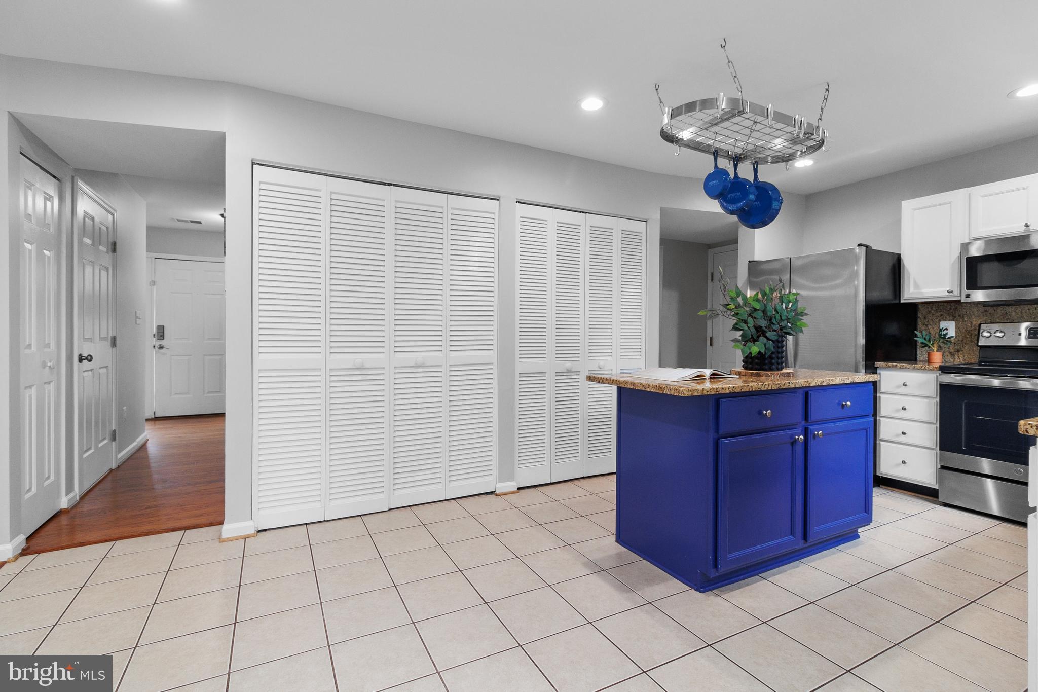 BELMONT RIDGE - Residential