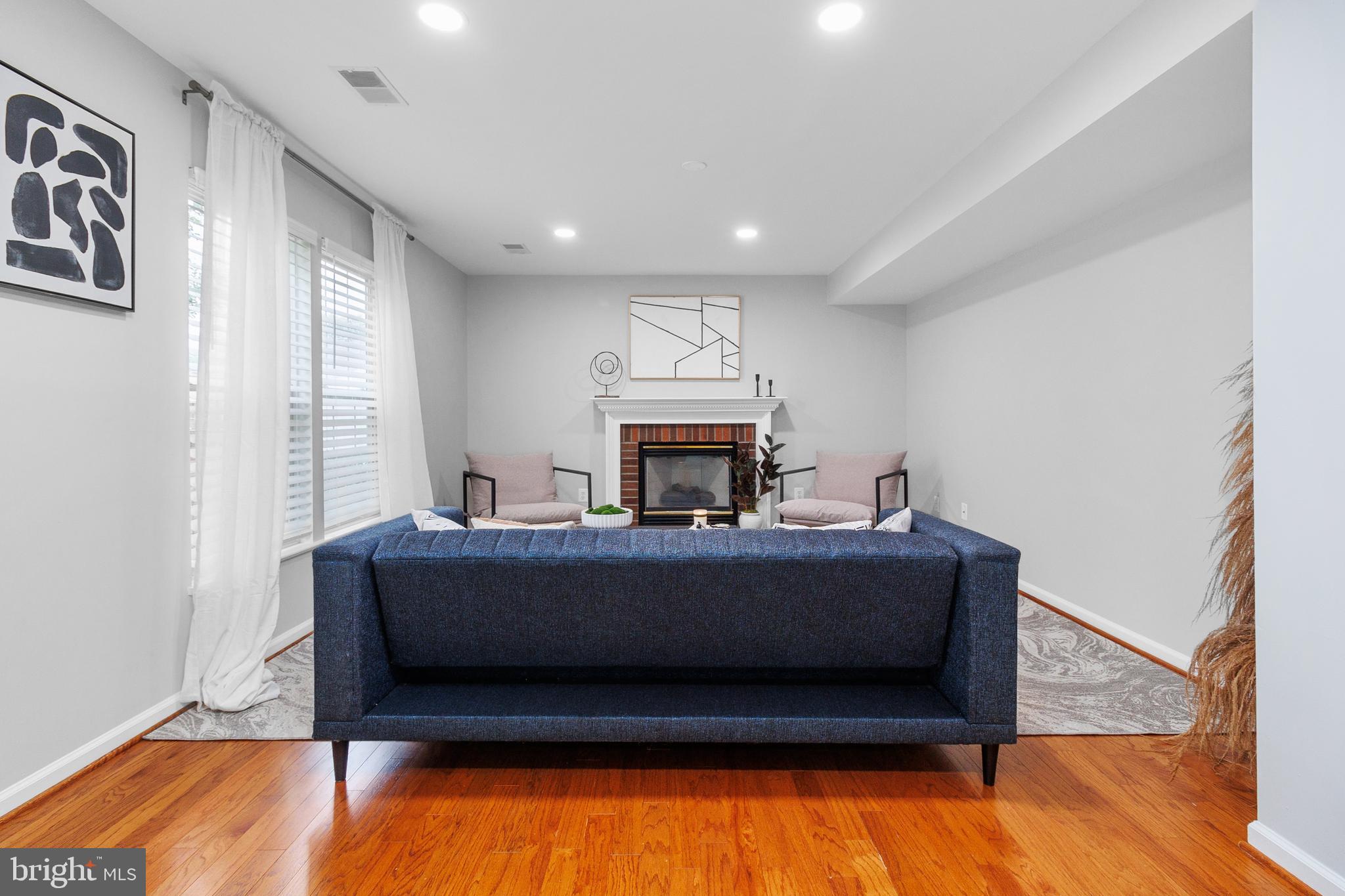 BELMONT RIDGE - Residential