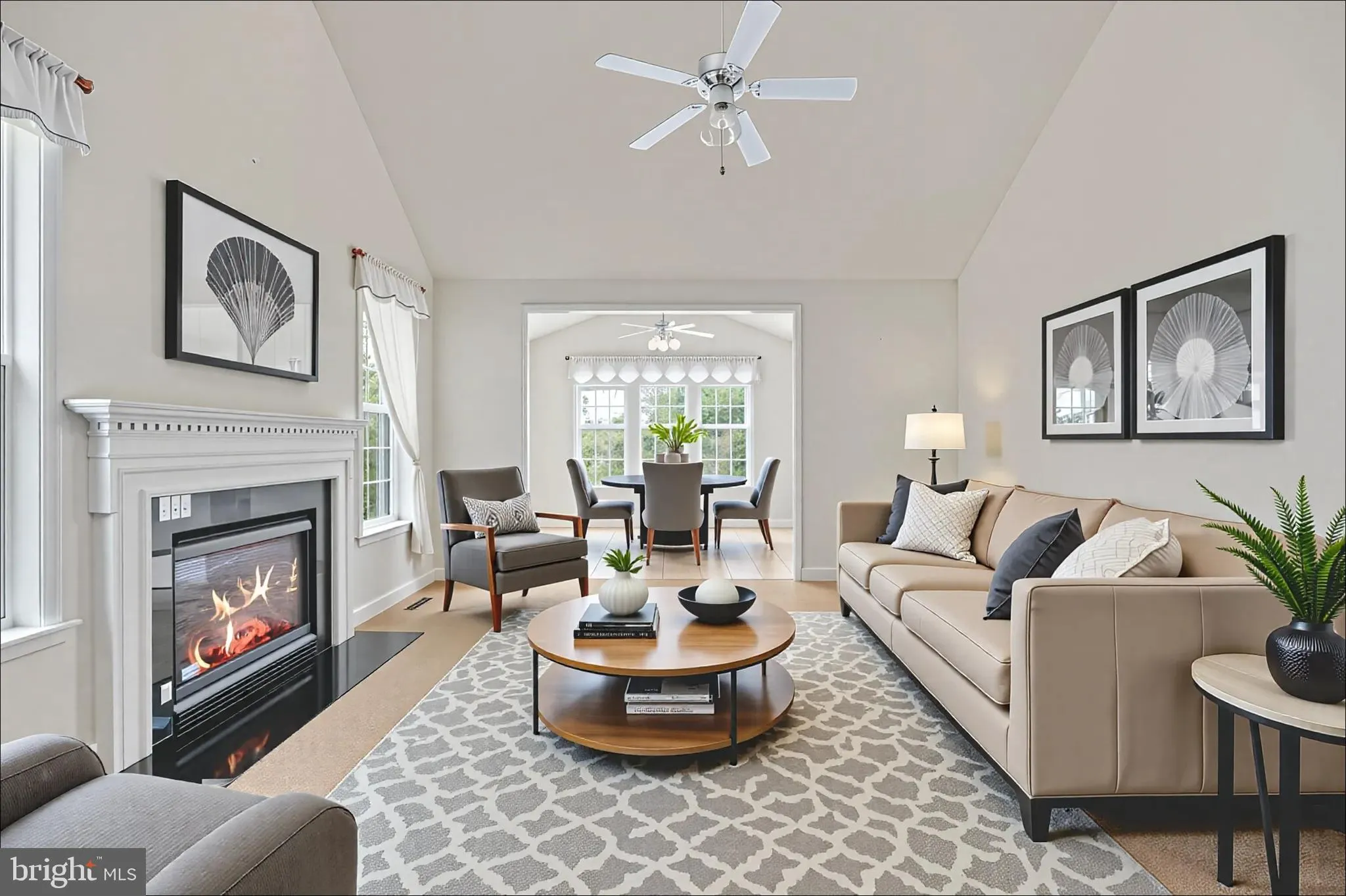 Fredericksburg, Virginia 22407, United States, 4 Bedrooms Bedrooms, ,4 BathroomsBathrooms,Residential,Active,192037