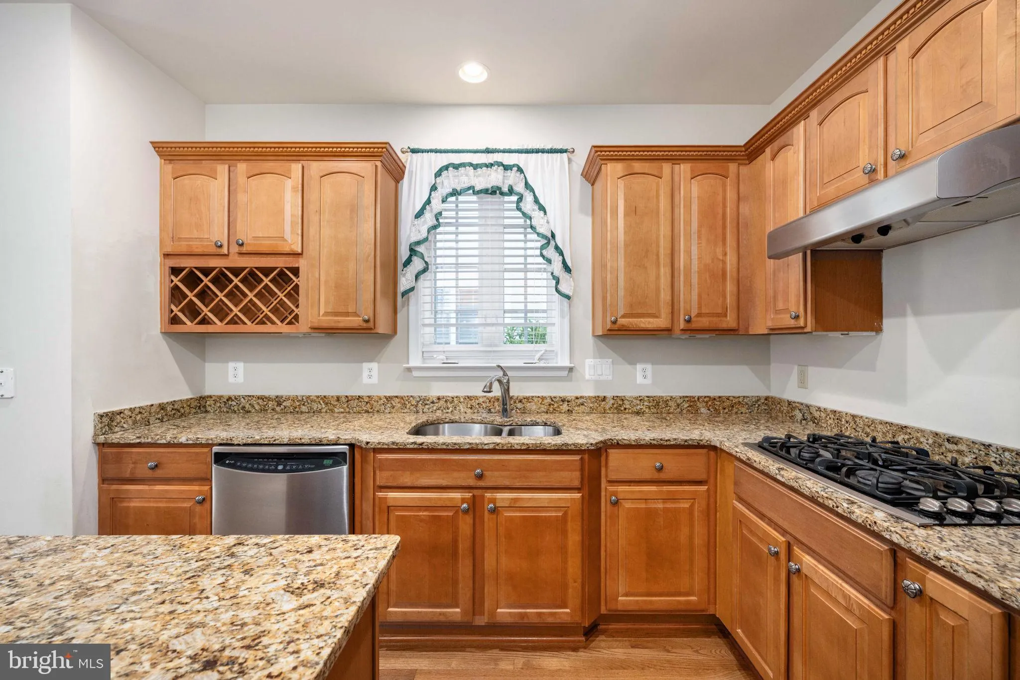 Fredericksburg, Virginia 22407, United States, 4 Bedrooms Bedrooms, ,4 BathroomsBathrooms,Residential,Active,192037