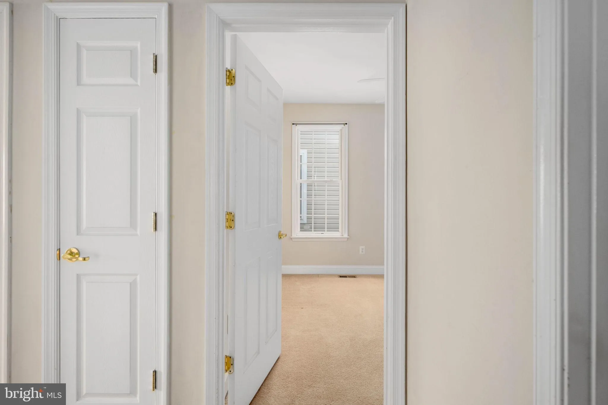 Fredericksburg, Virginia 22407, United States, 4 Bedrooms Bedrooms, ,4 BathroomsBathrooms,Residential,Active,192037