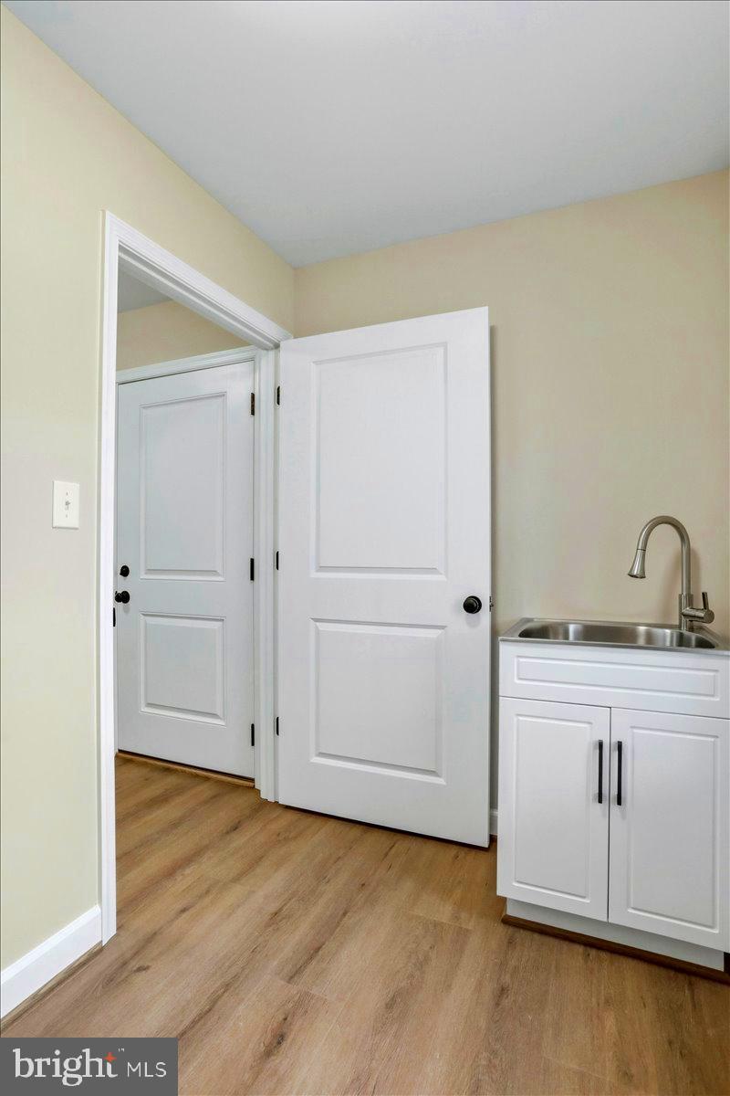 ROYAL VIEW ESTATES - Residential