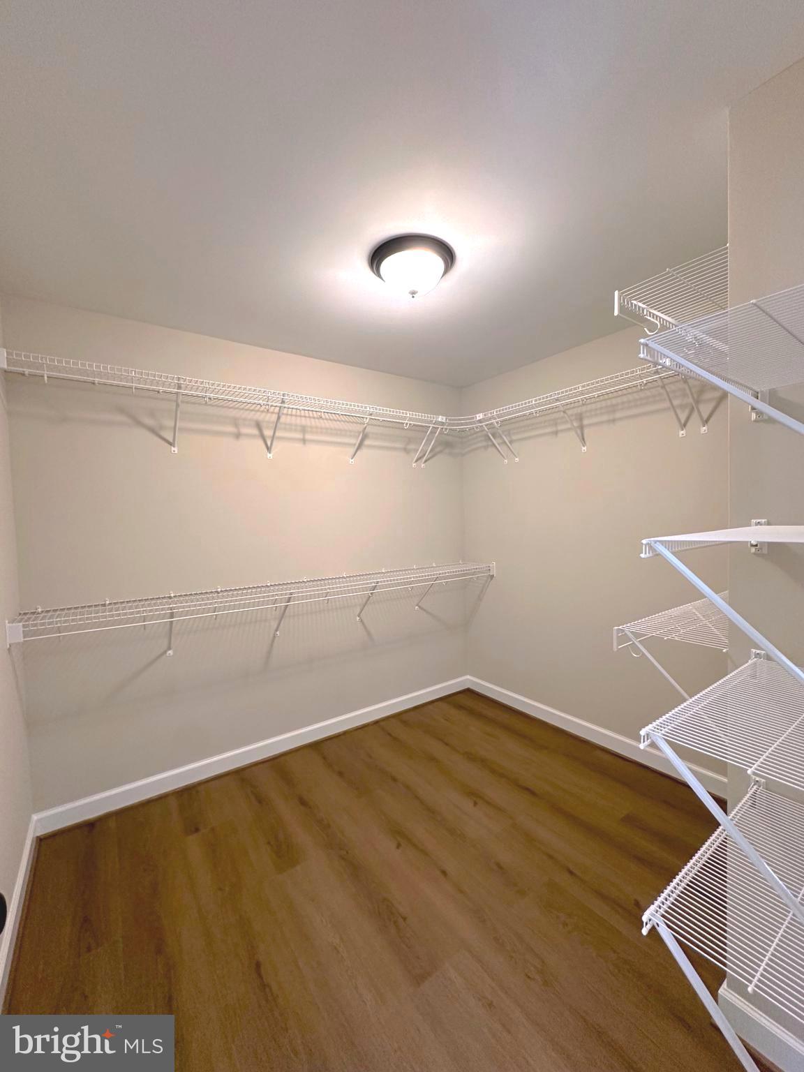 ROYAL VIEW ESTATES - Residential