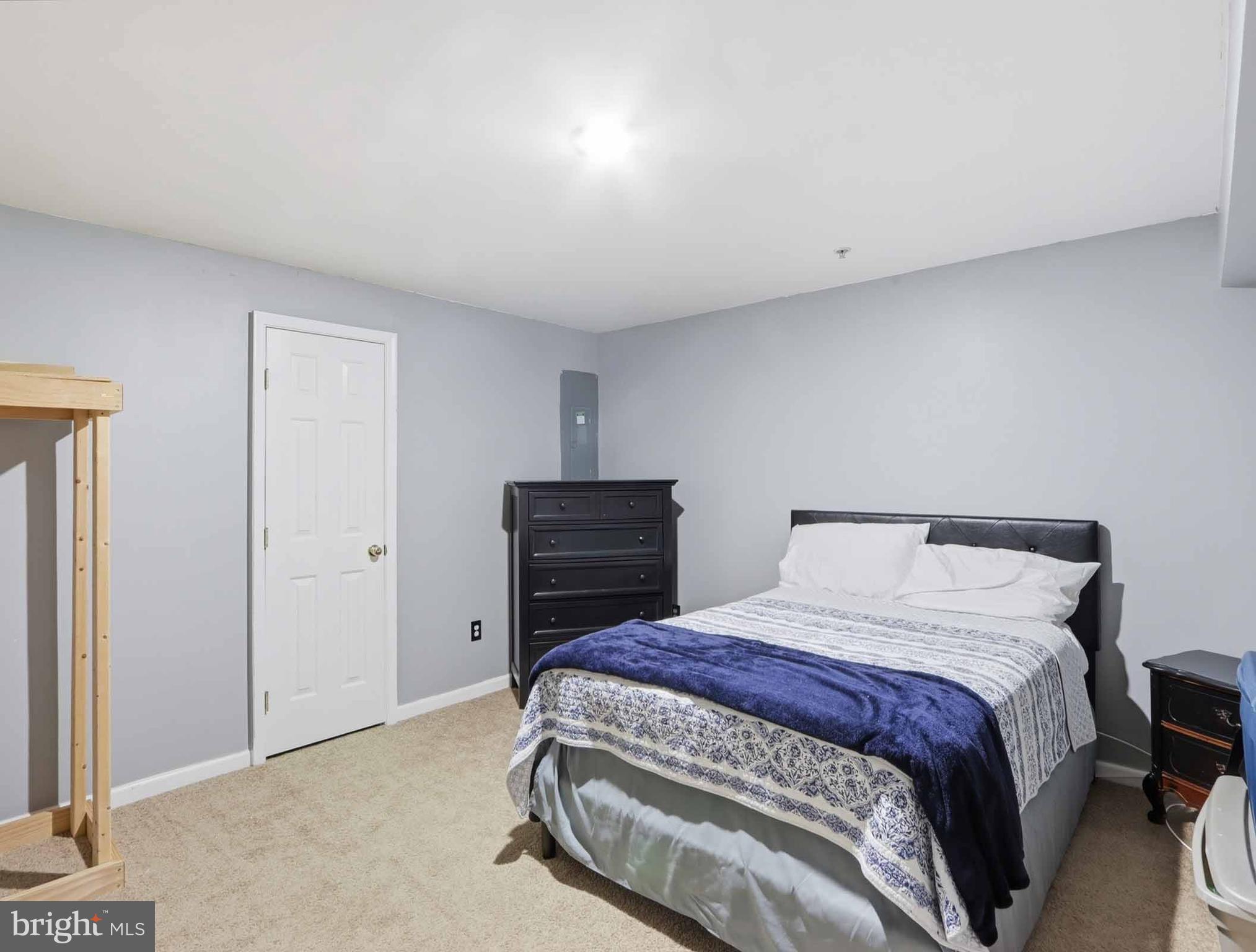 OWINGS MILLS NEWTOWN - Residential