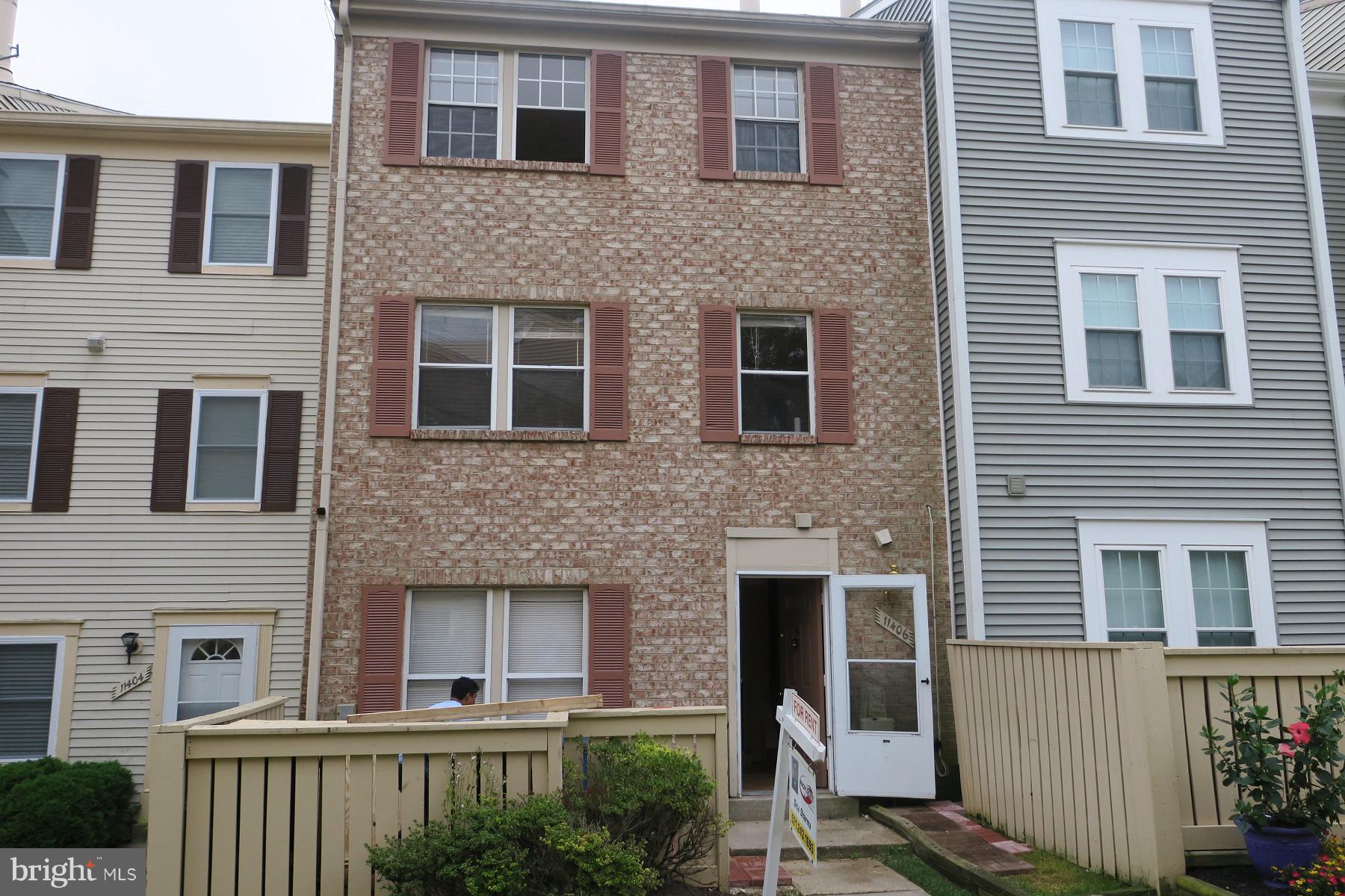 GREENFIELDS - Residential Lease