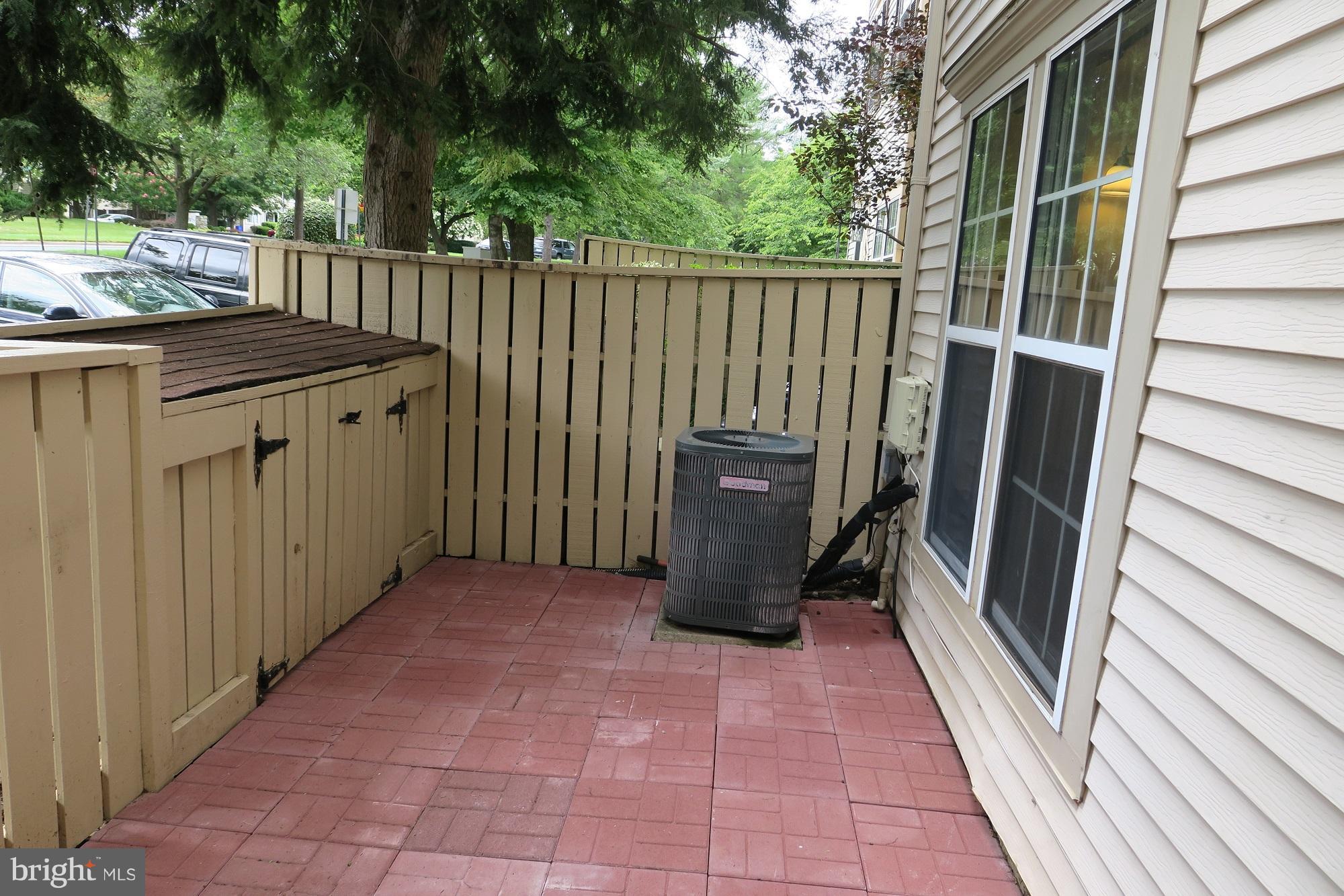 GREENFIELDS - Residential Lease