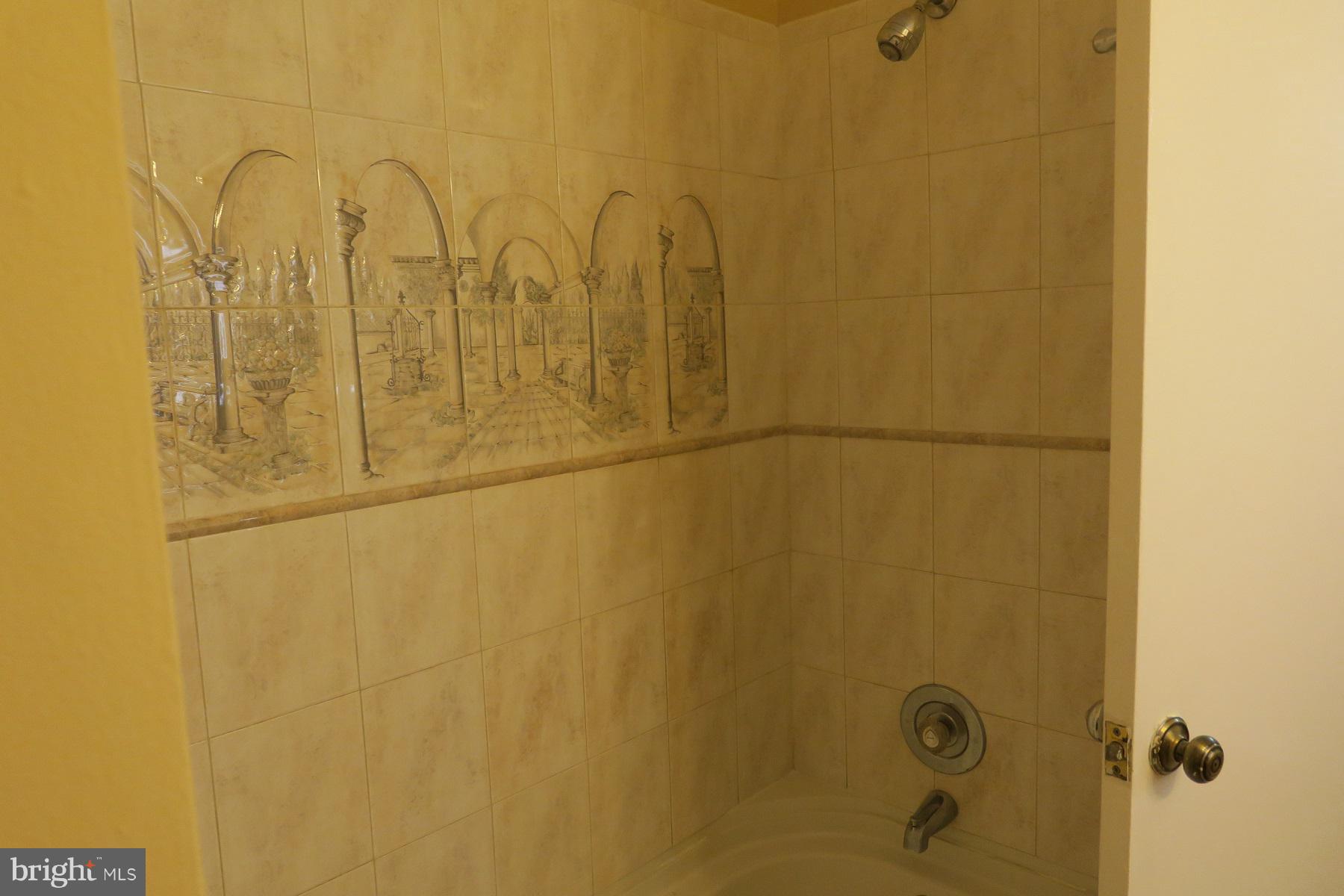 GREENFIELDS - Residential Lease