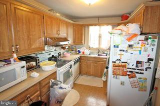 PENN MANOR - Commercial Sale