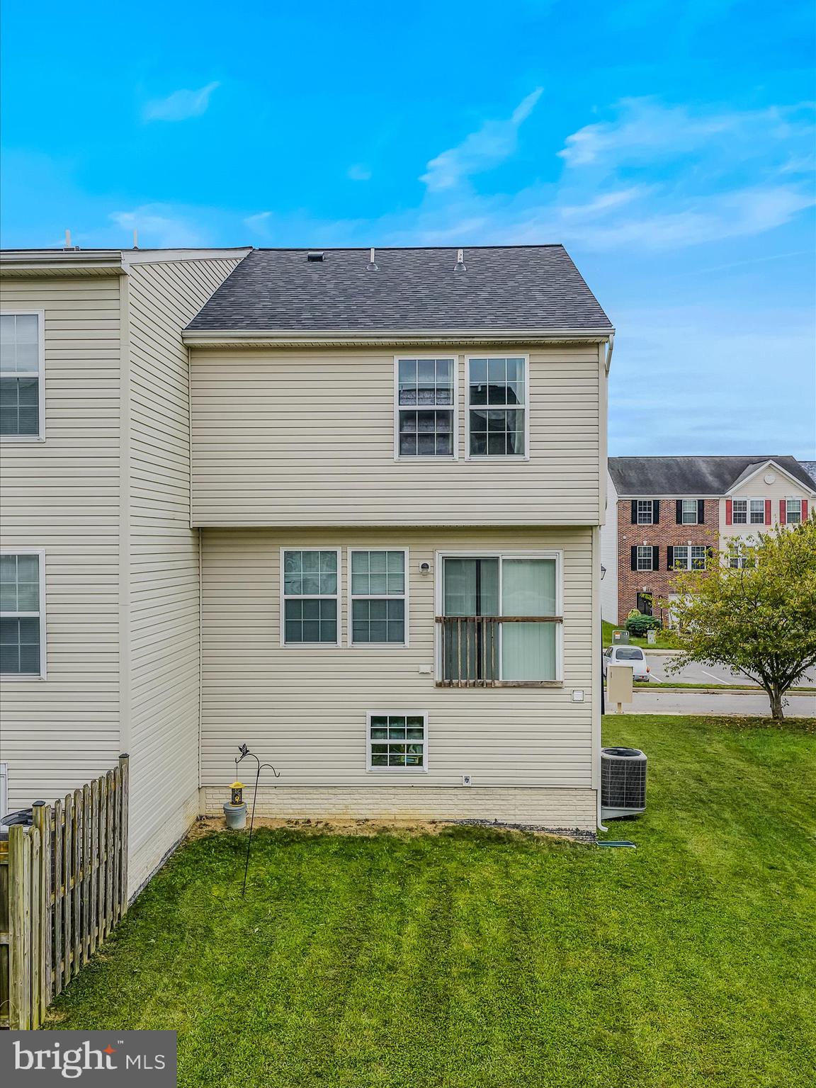 RIVERSIDE VILLAGES - Residential