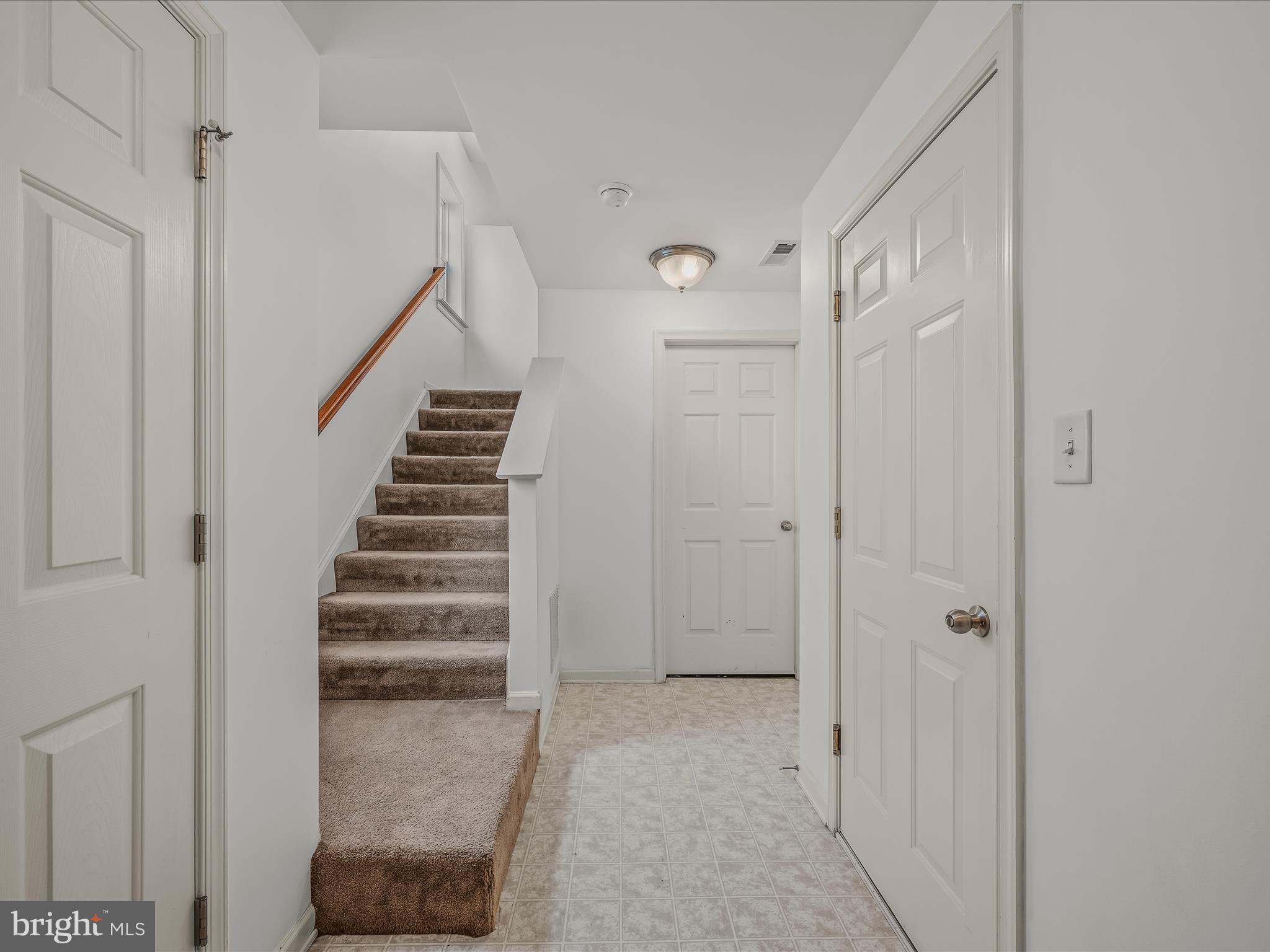 RIVERSIDE VILLAGES - Residential