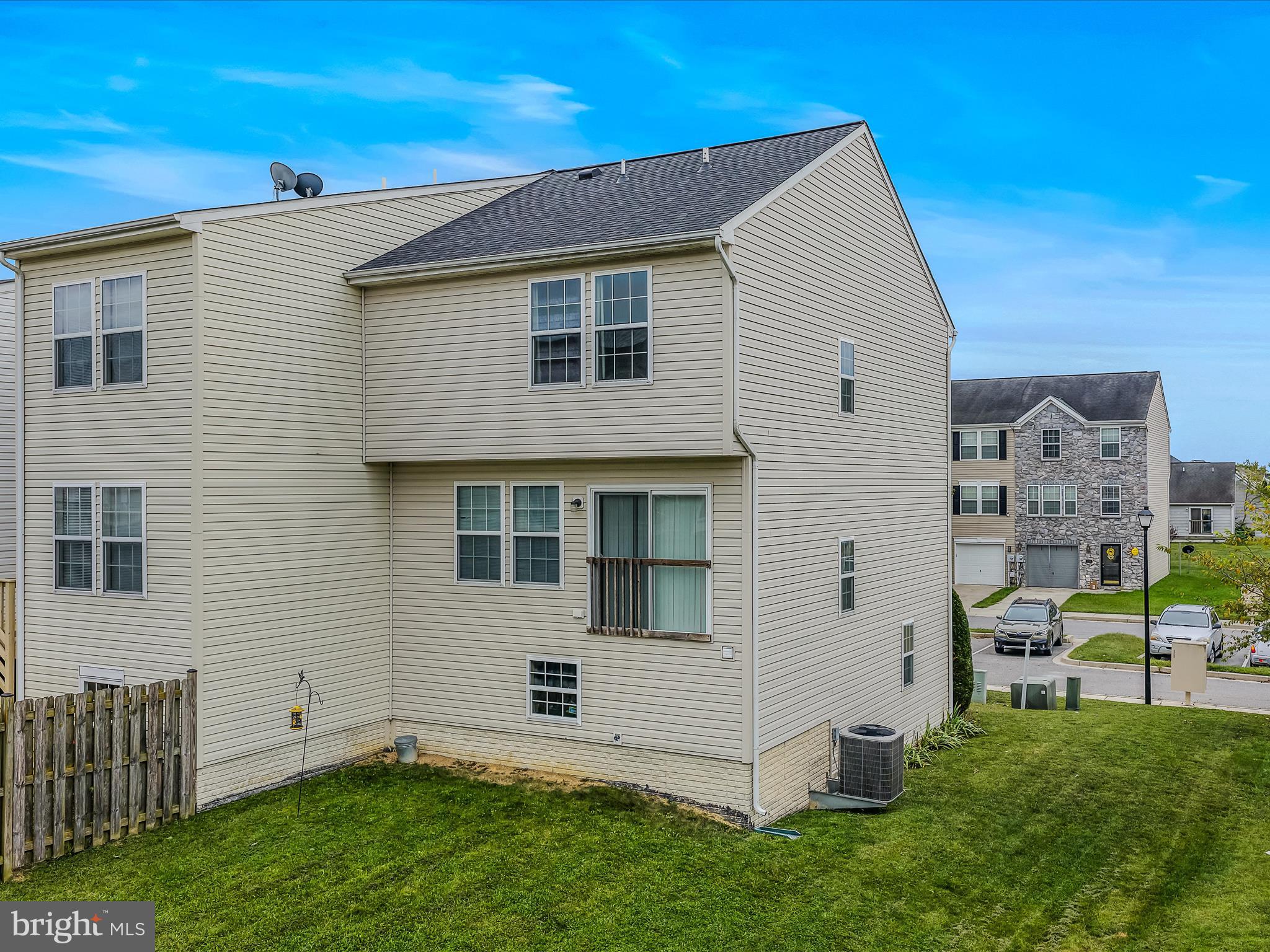 RIVERSIDE VILLAGES - Residential