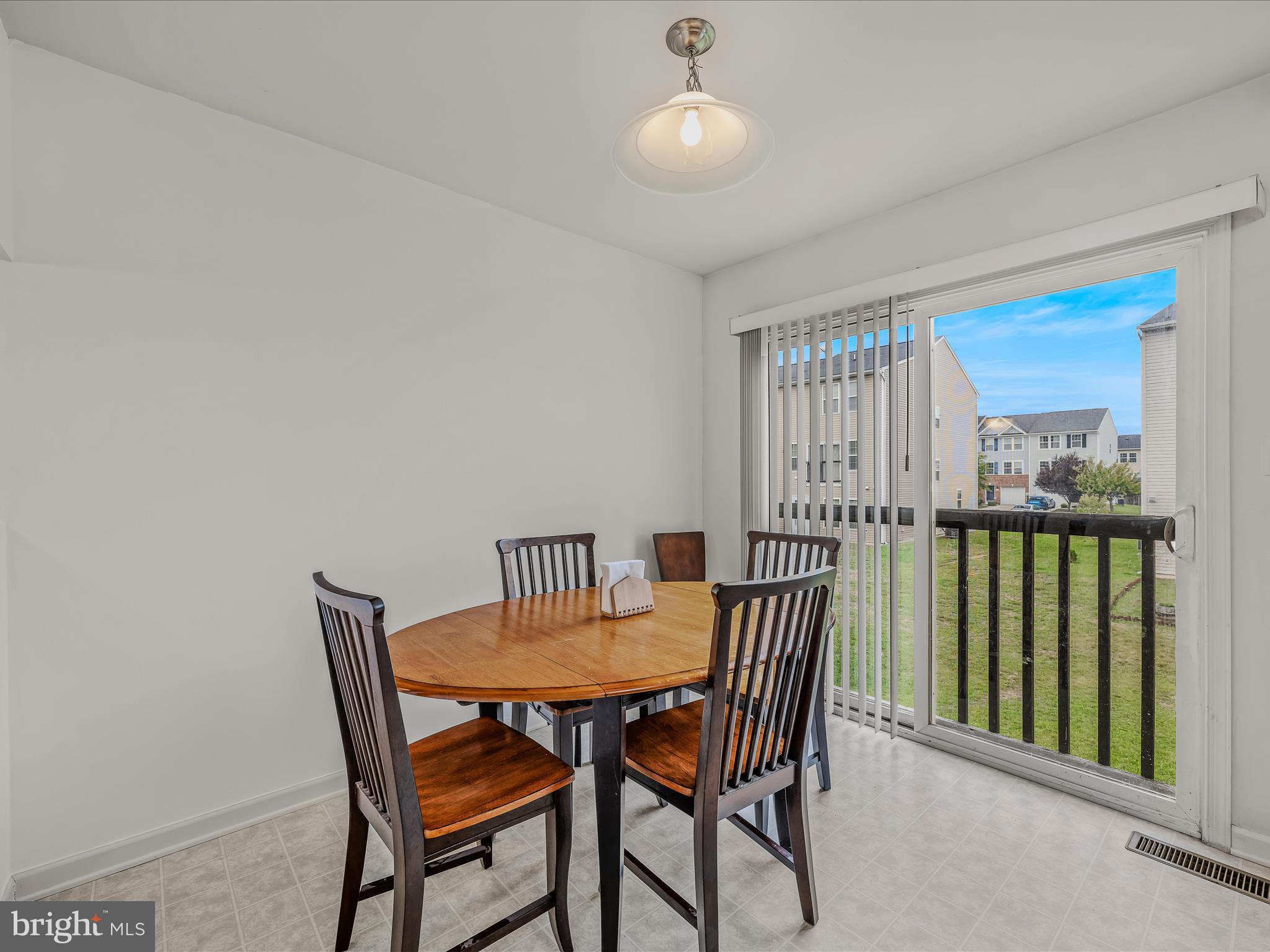 RIVERSIDE VILLAGES - Residential