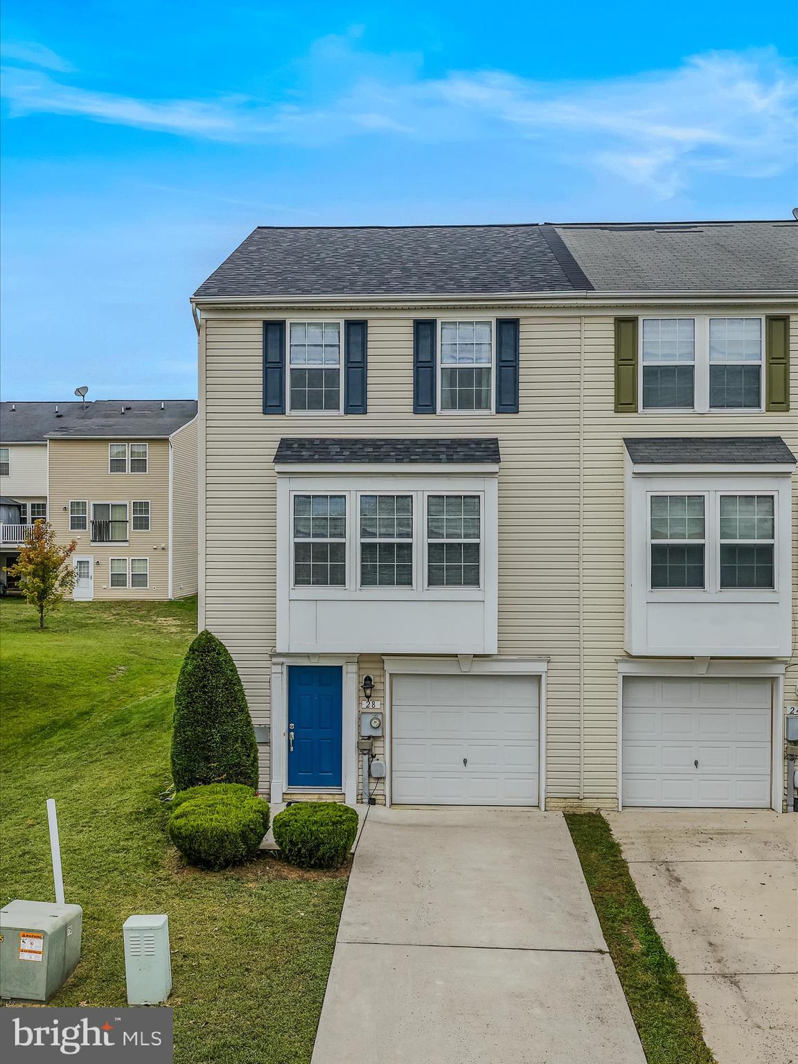 RIVERSIDE VILLAGES - Residential