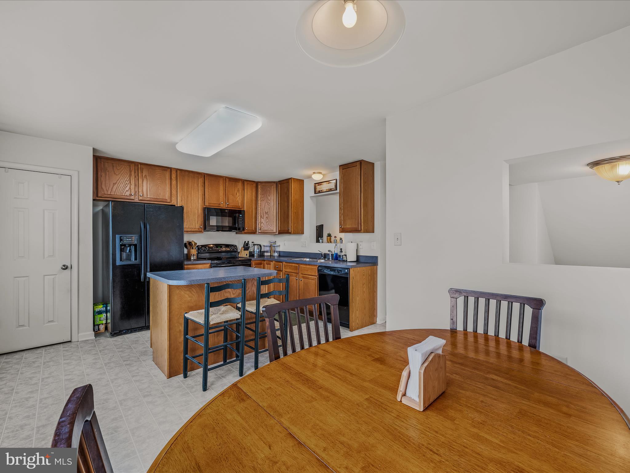 RIVERSIDE VILLAGES - Residential