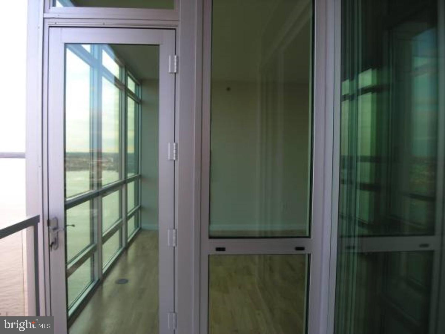 WATERFRONT SQUARE - Residential Lease