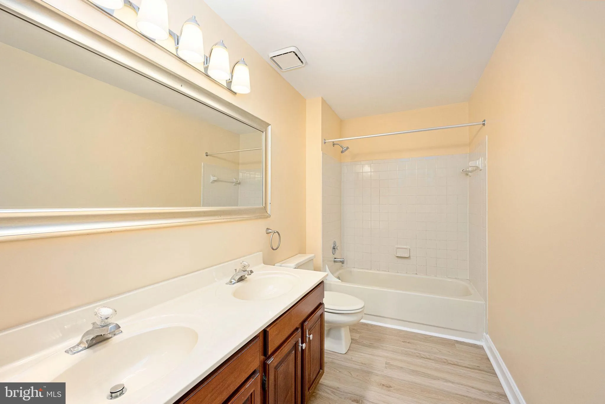 Fredericksburg, Virginia 22407, United States, 4 Bedrooms Bedrooms, ,3 BathroomsBathrooms,Residential,Active,155525