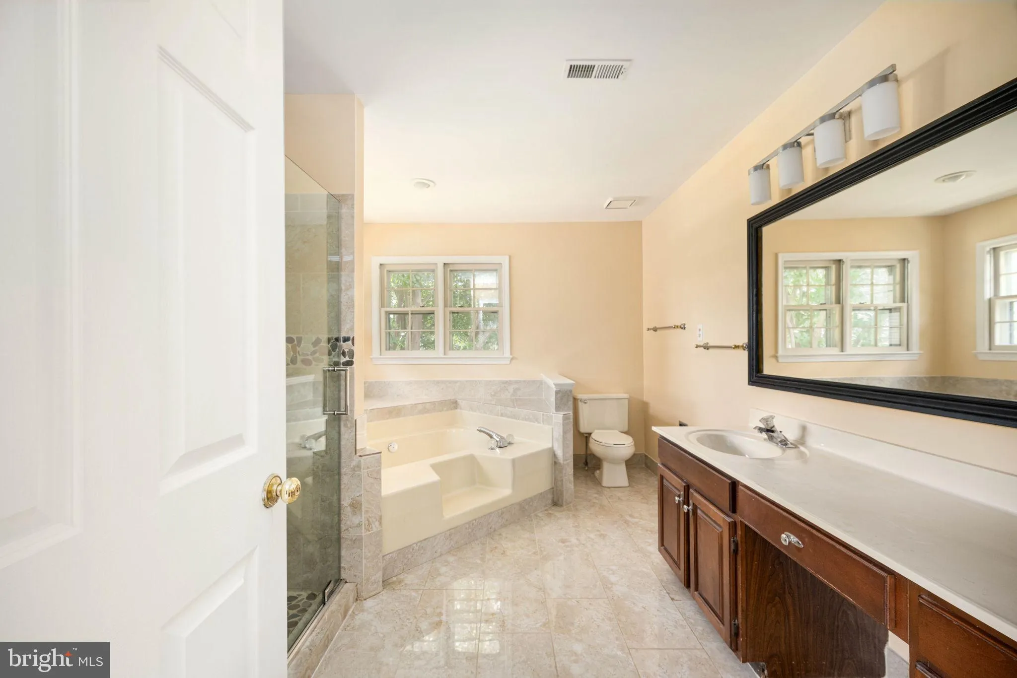 Fredericksburg, Virginia 22407, United States, 4 Bedrooms Bedrooms, ,3 BathroomsBathrooms,Residential,Active,155525