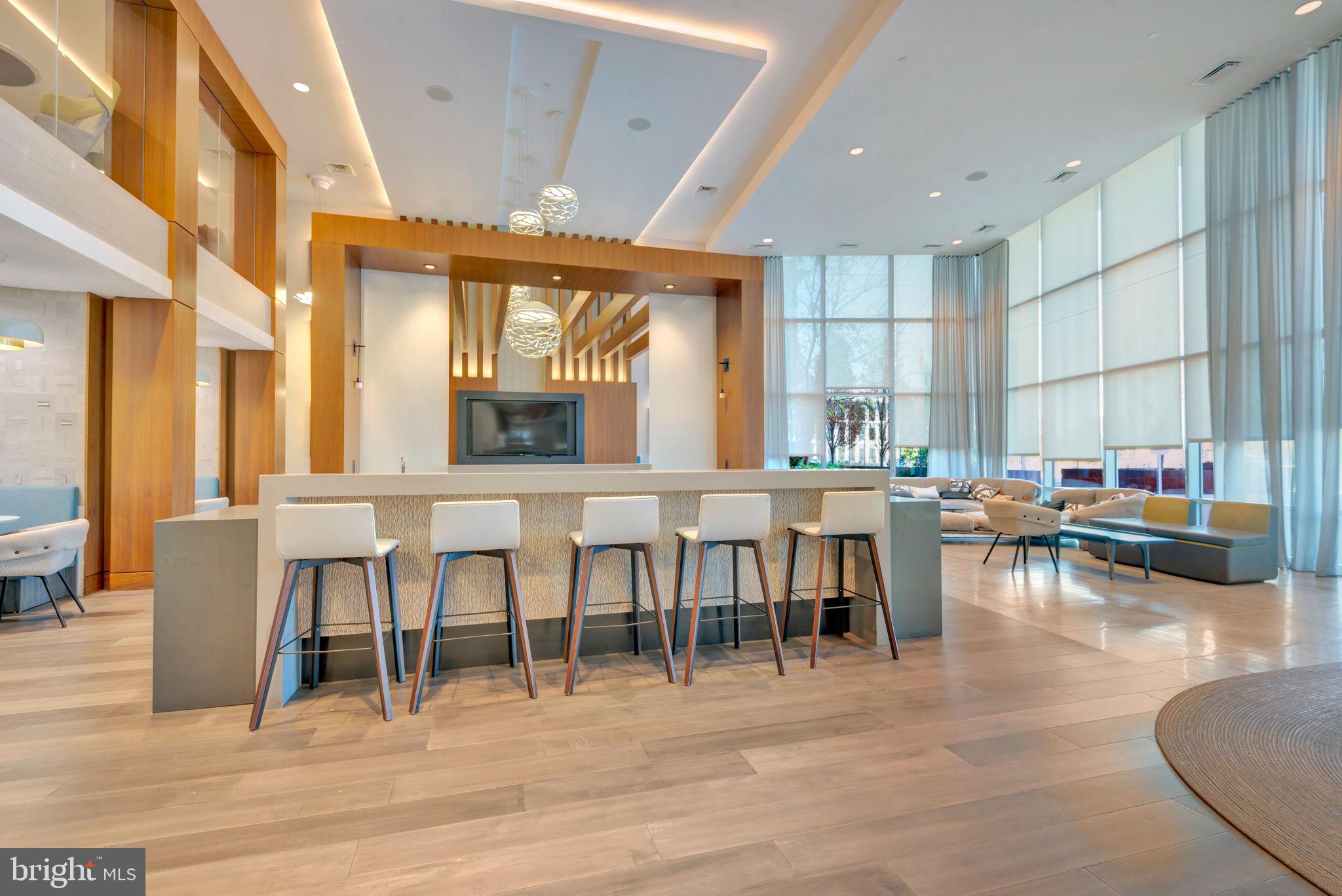 NATIONAL HARBOR - Residential