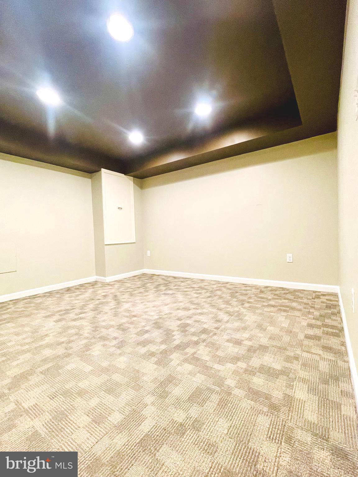 GOLF VIEW - Residential