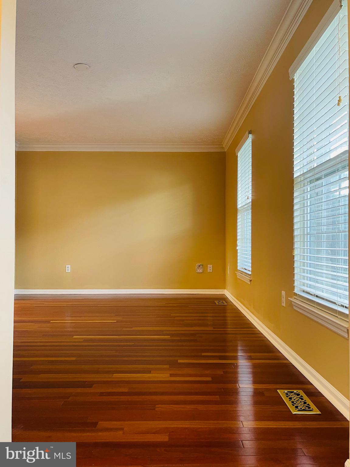 GOLF VIEW - Residential