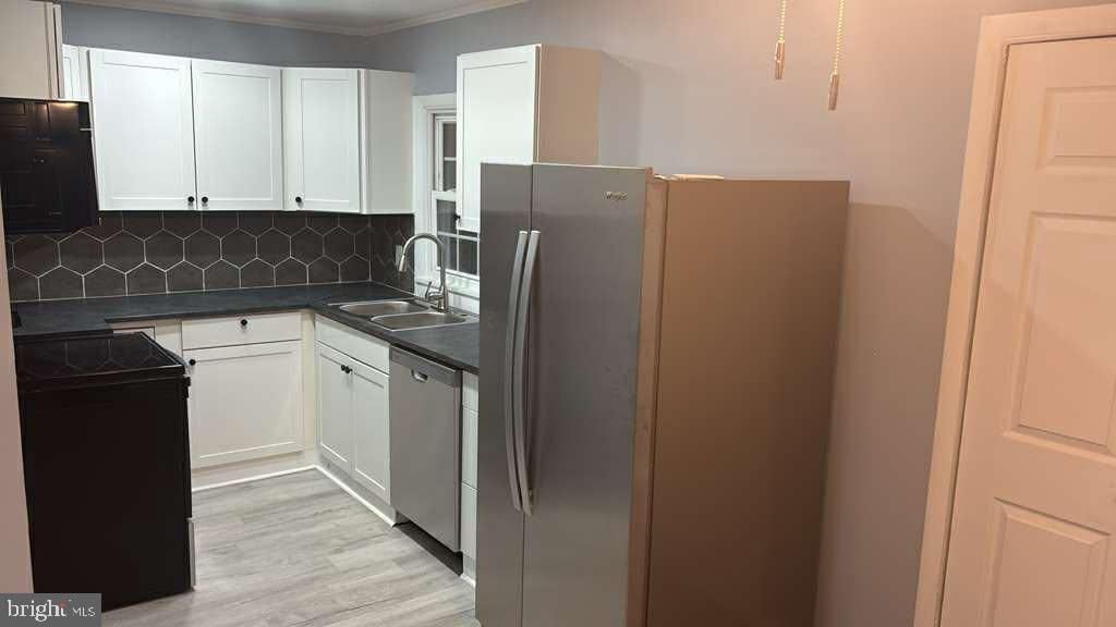 Photo of 4213 Fayette Circle, RICHMOND, VA 23222 (MLS # VAHN2001178)