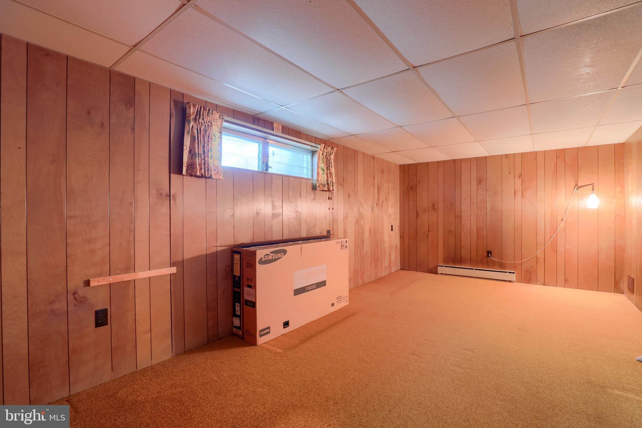 MISSION HILLS - Residential