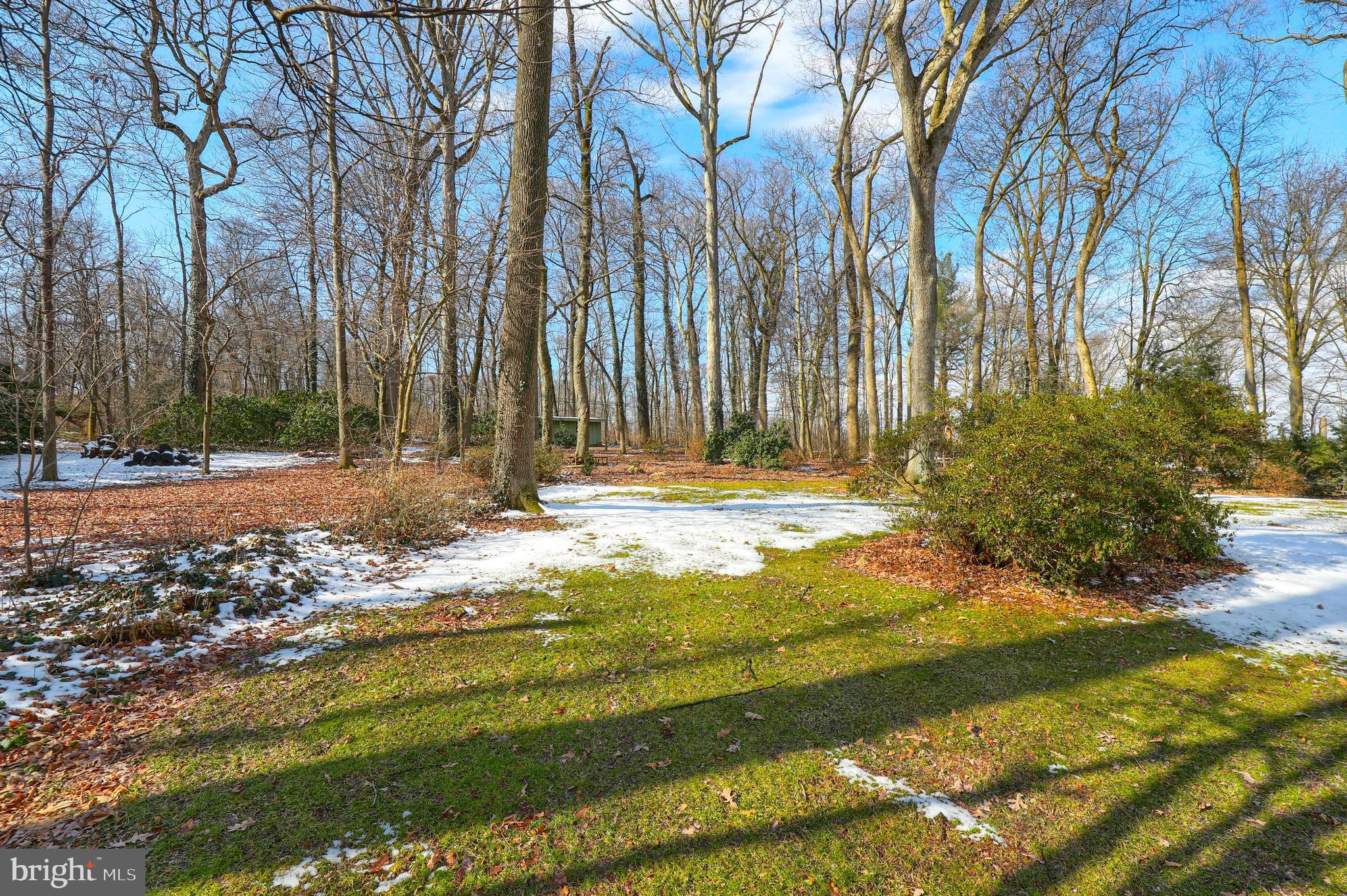 MISSION HILLS - Residential